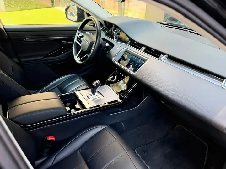 Land Rover Range Rover 2021, foto 17