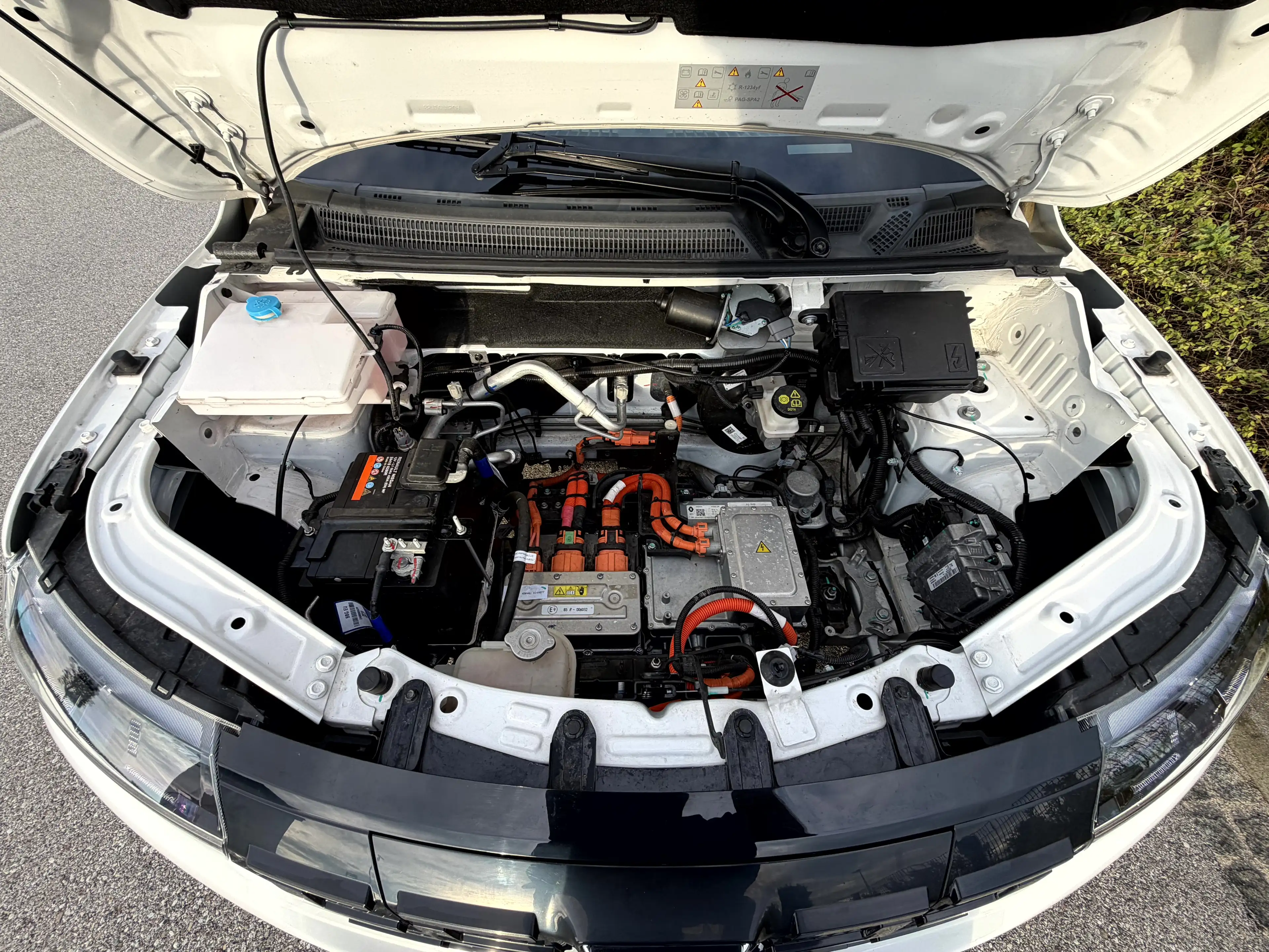 Dacia Spring Comfort Plus 33KW 1.Besitz! — photo 13