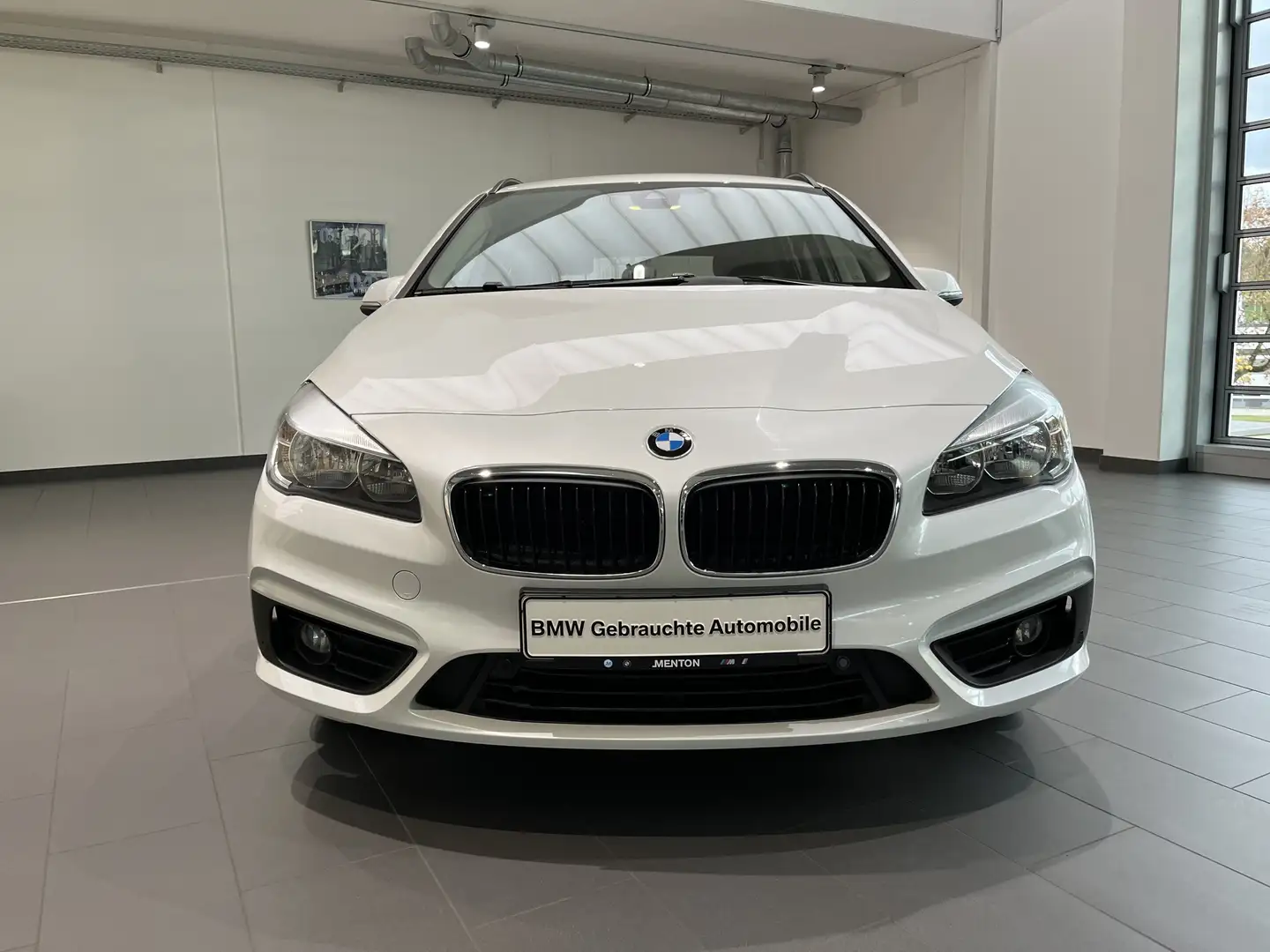 BMW 218 i PDC/Shz/Navi/Tempomat/Klimaaut. Weiß - 2
