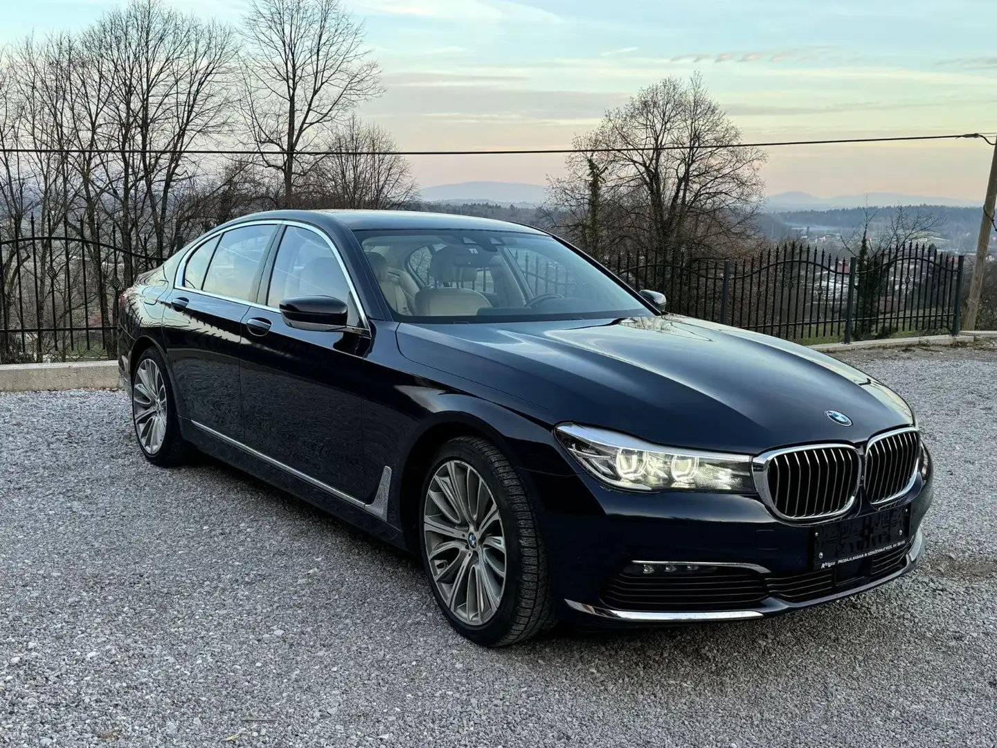 BMW 730 d xDrive LED Tüv neu Massage Leder SHZ Blue - 2
