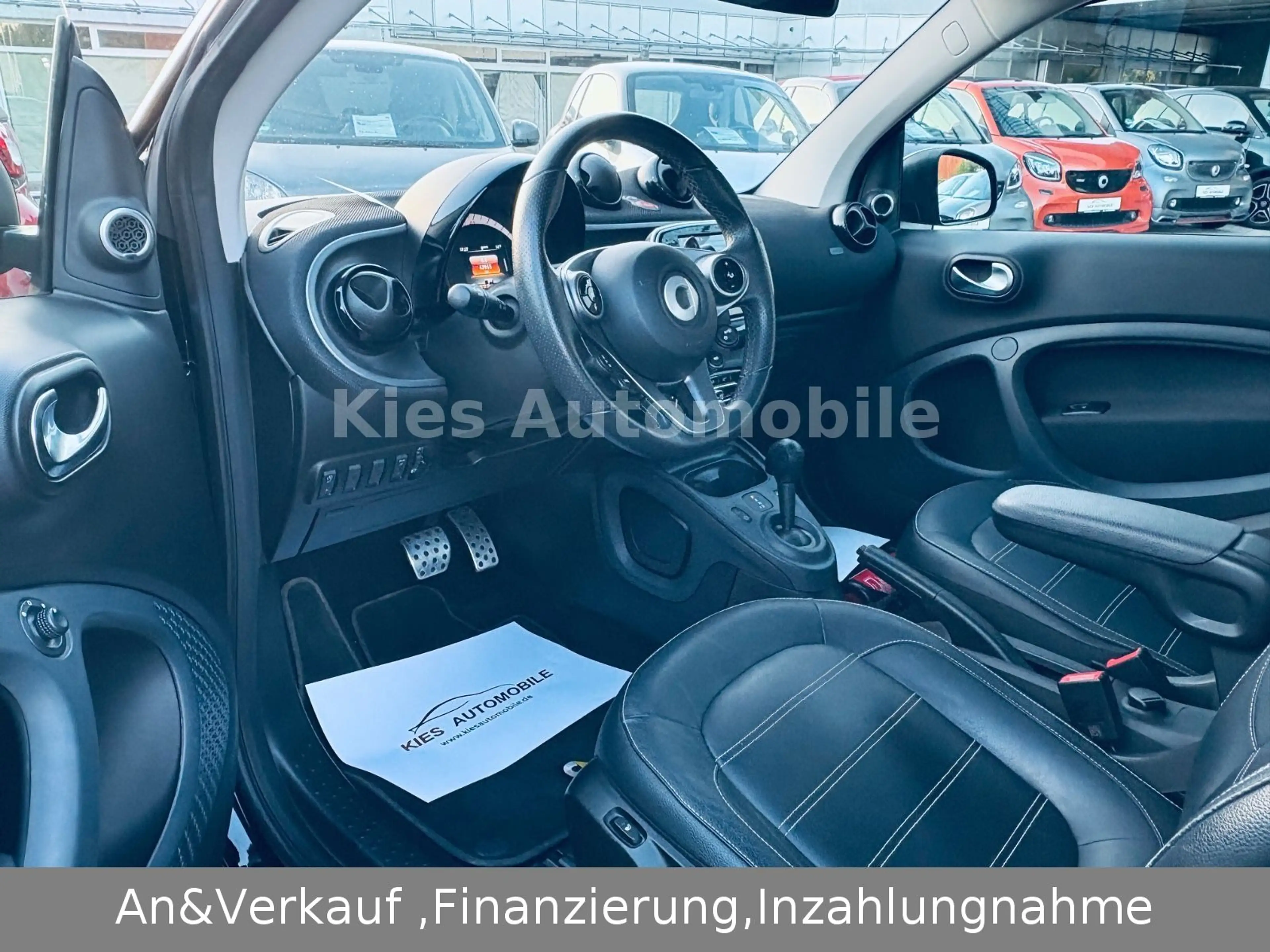 smart forTwo Cabrio Prime Sport 90Ps AUTOM/JBL/NAV/KAM — photo 13