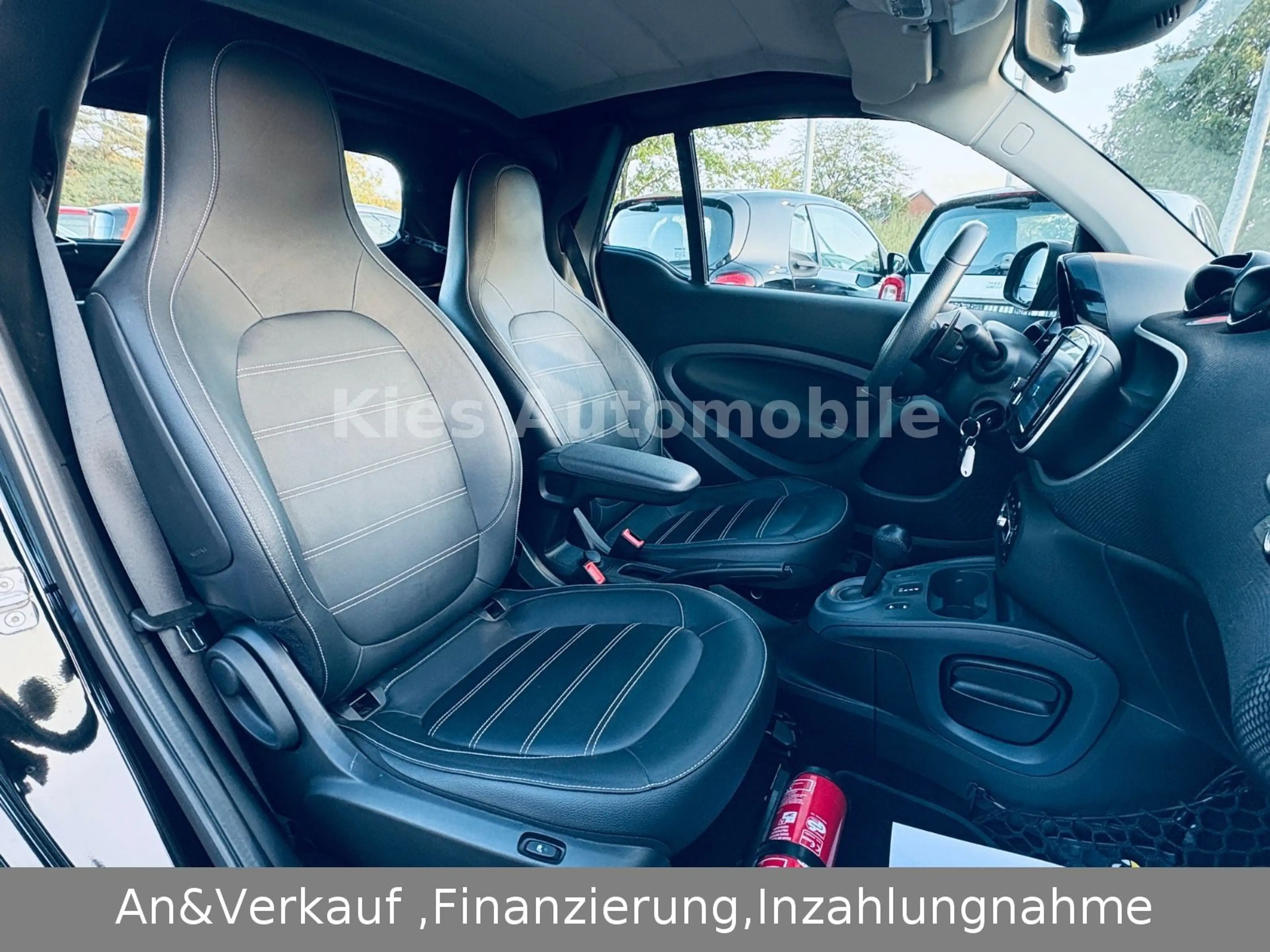 smart forTwo Cabrio Prime Sport 90Ps AUTOM/JBL/NAV/KAM — photo 15