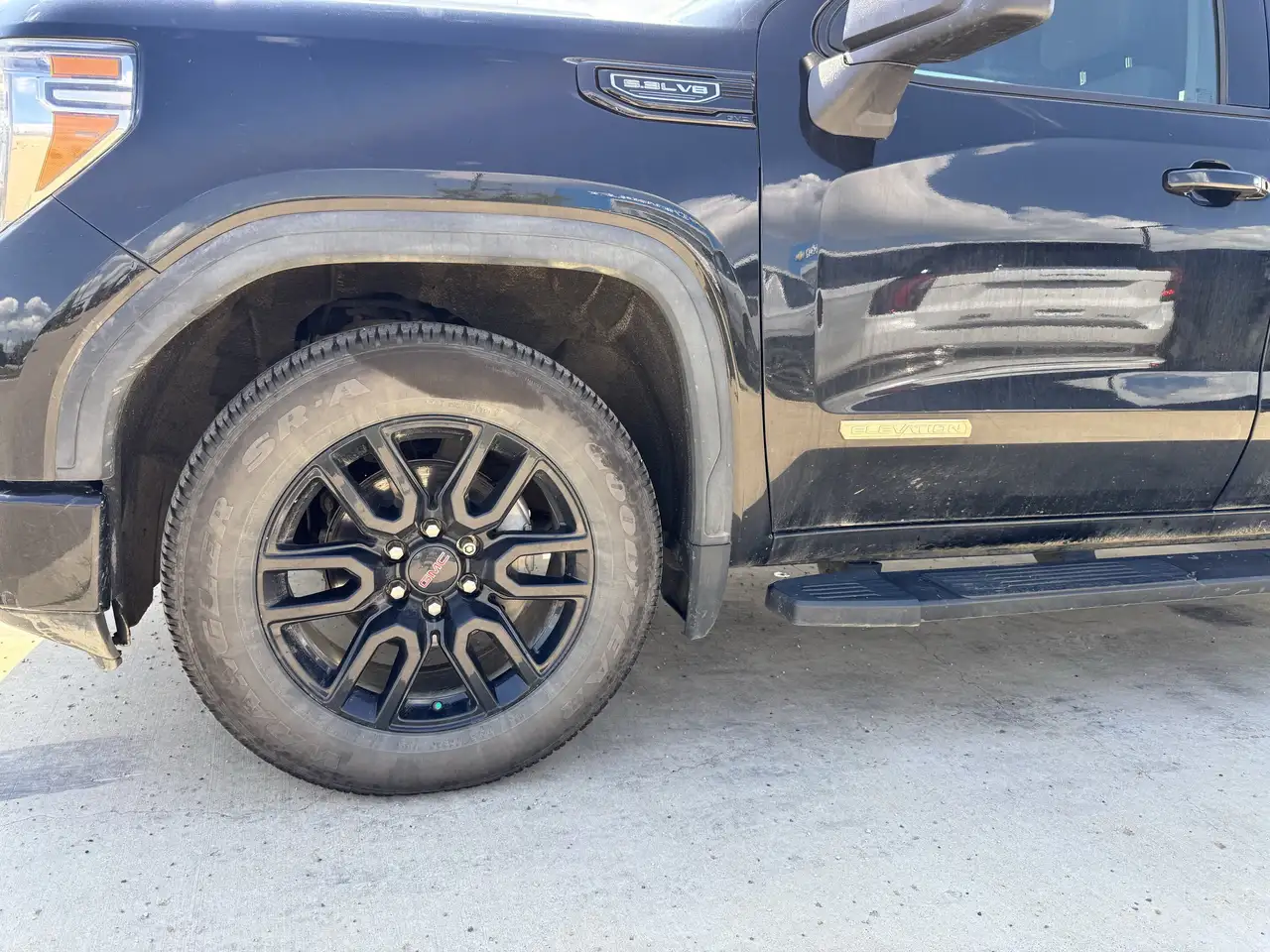 GMC Sierra 1500 снимка GMC Sierra 1500