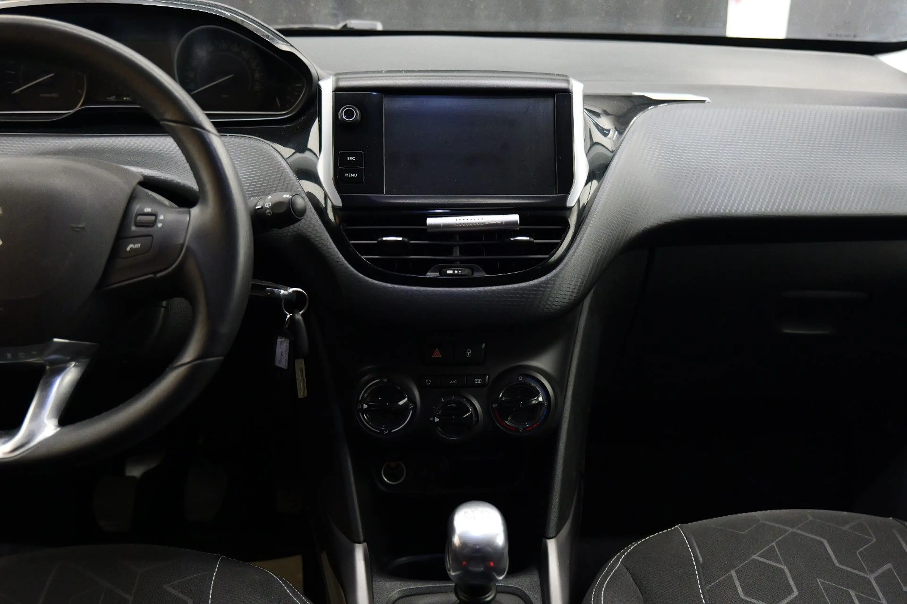 Peugeot 2008 1.2 Active Navi*Garantie*Finanzierung* — photo 11