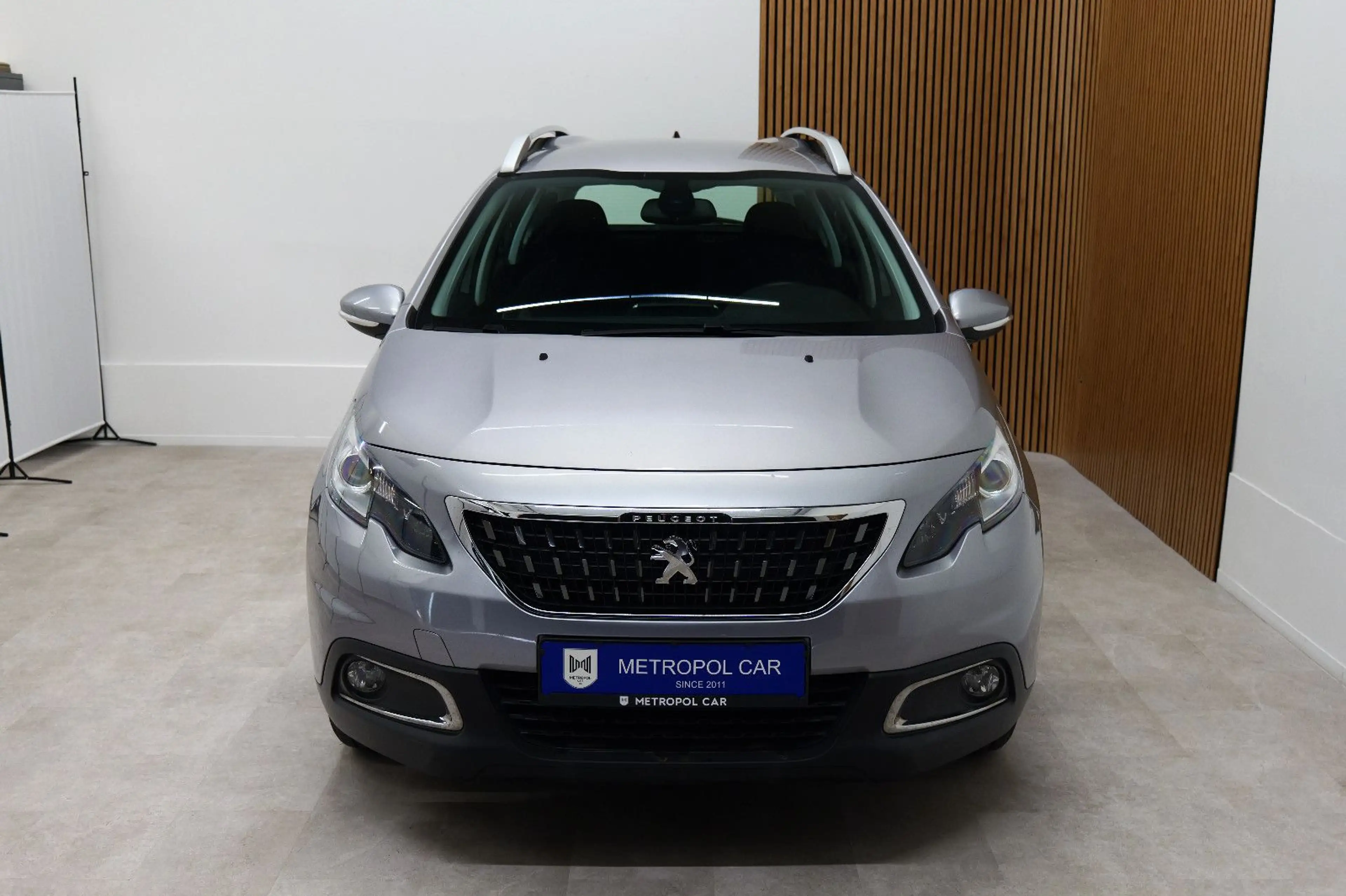 Peugeot 2008 1.2 Active Navi*Garantie*Finanzierung* — photo 7