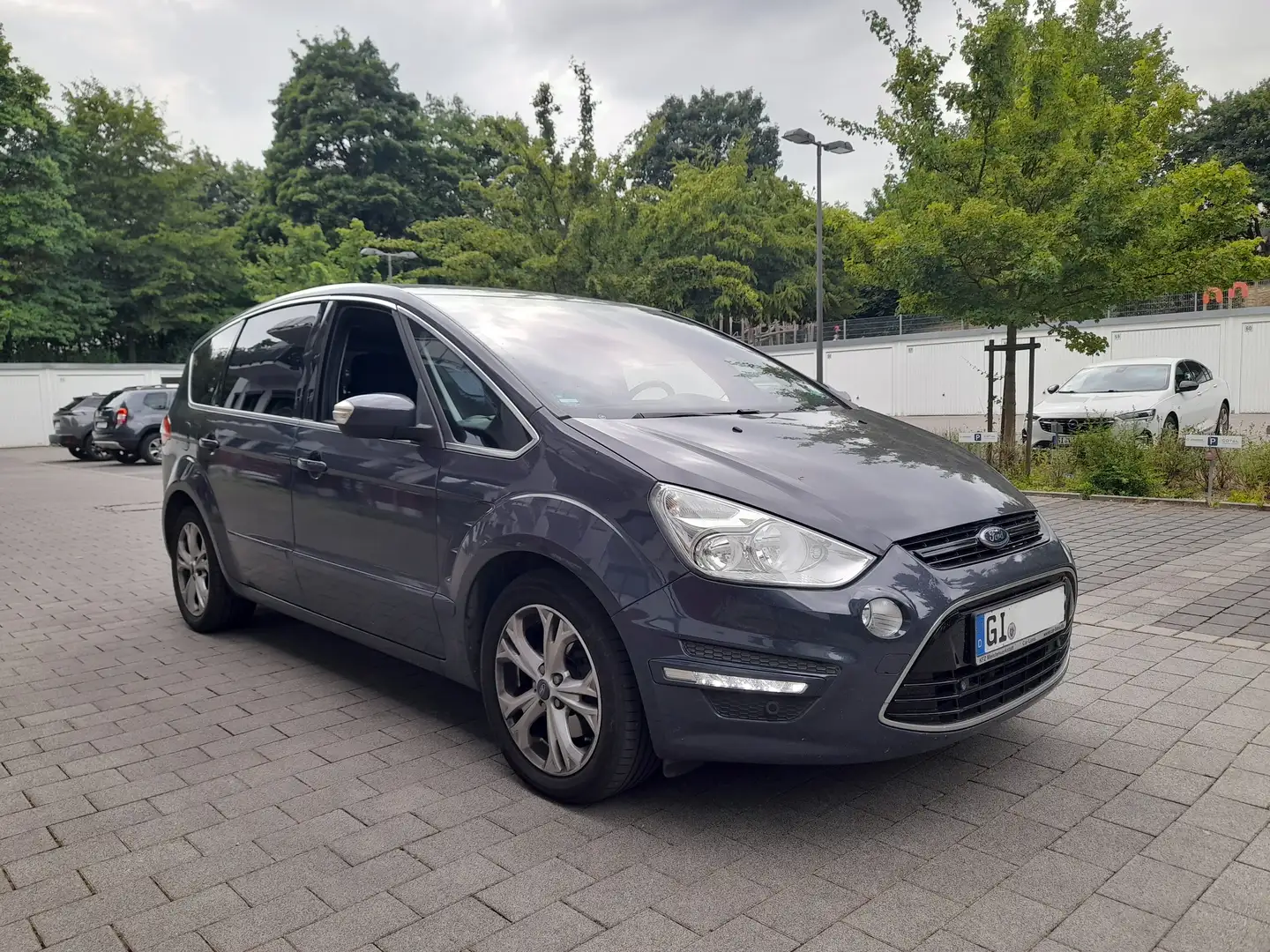 Ford S-Max S-Max 2.0 TDCi DPF Business Edition. 1A.TipTop. Gris - 1