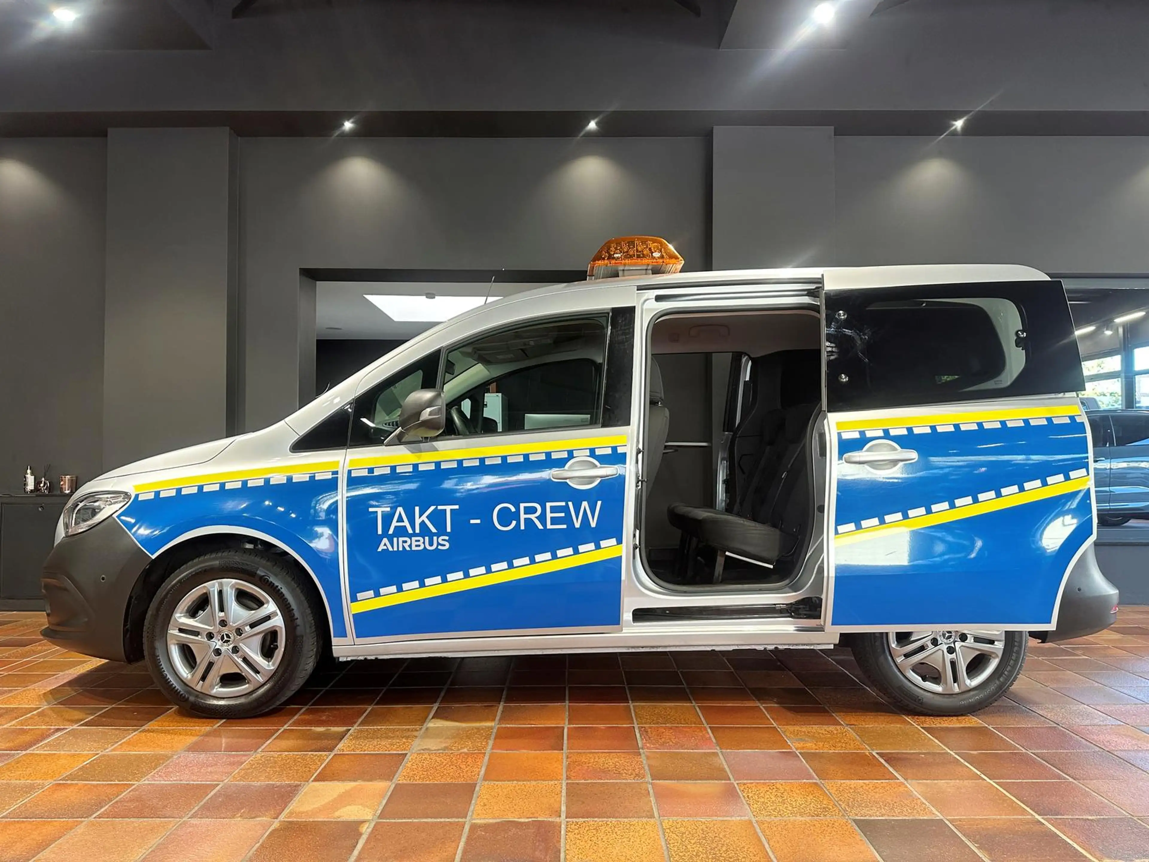 Mercedes-Benz Citan TOURER 110 CDI 5-SITZE 2x SCHIEBETÜR TEMPOMAT AHK- — photo 3