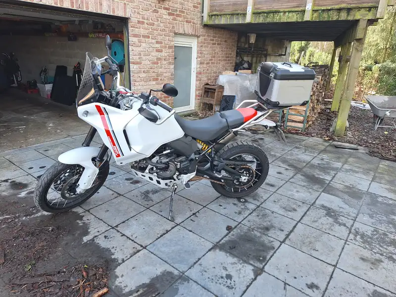 Ducati DesertX - foto 4