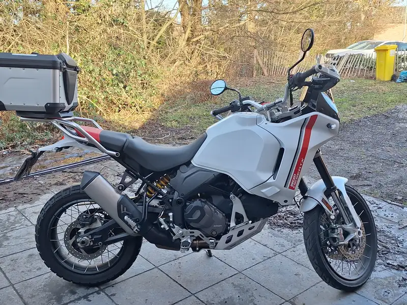 Ducati DesertX - foto 3