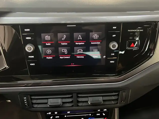 Volkswagen Polo view 7