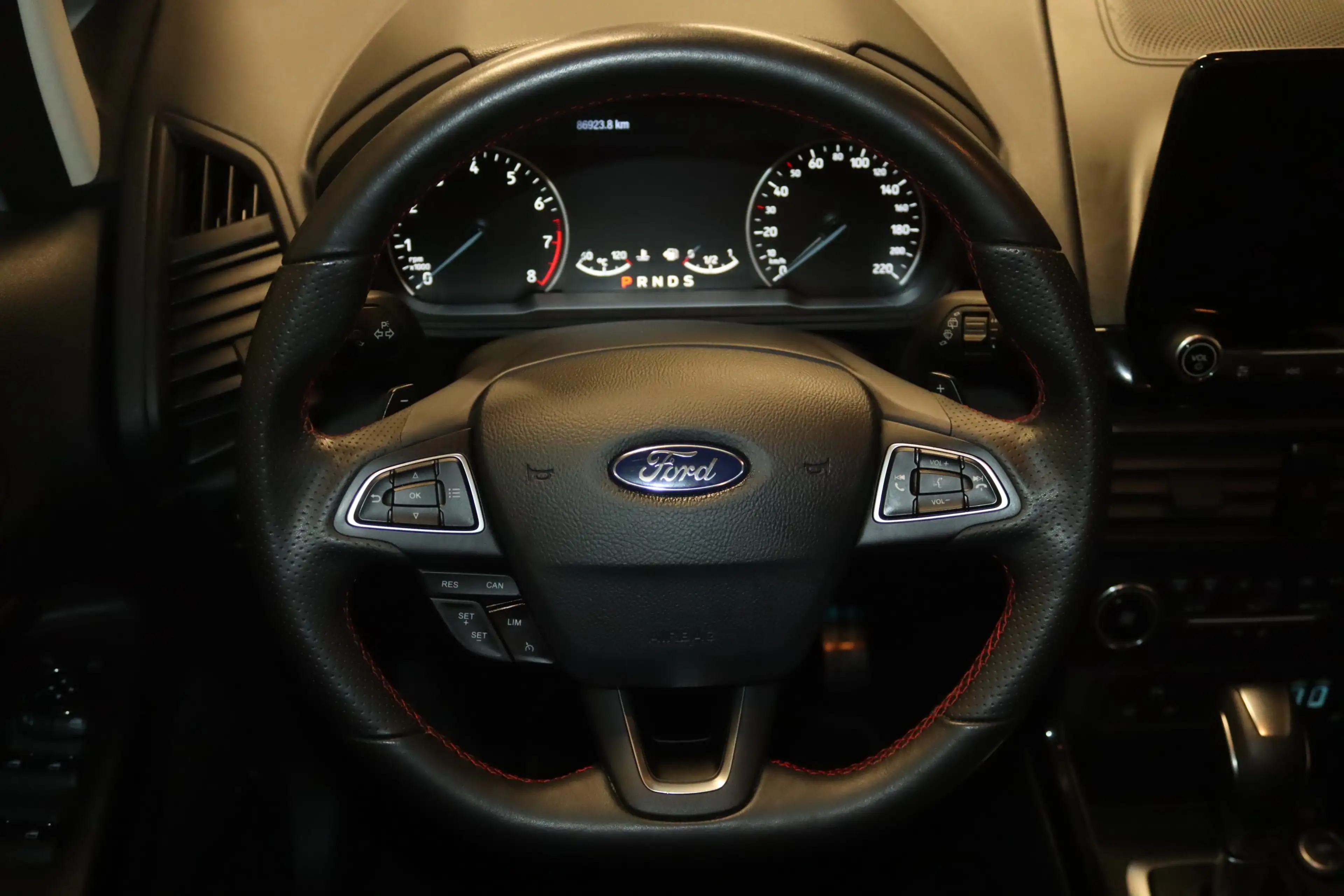 Ford EcoSport ST-Line Aut.-NAV-TOTW.-SHZ-PDC-TEMP.- — photo 12