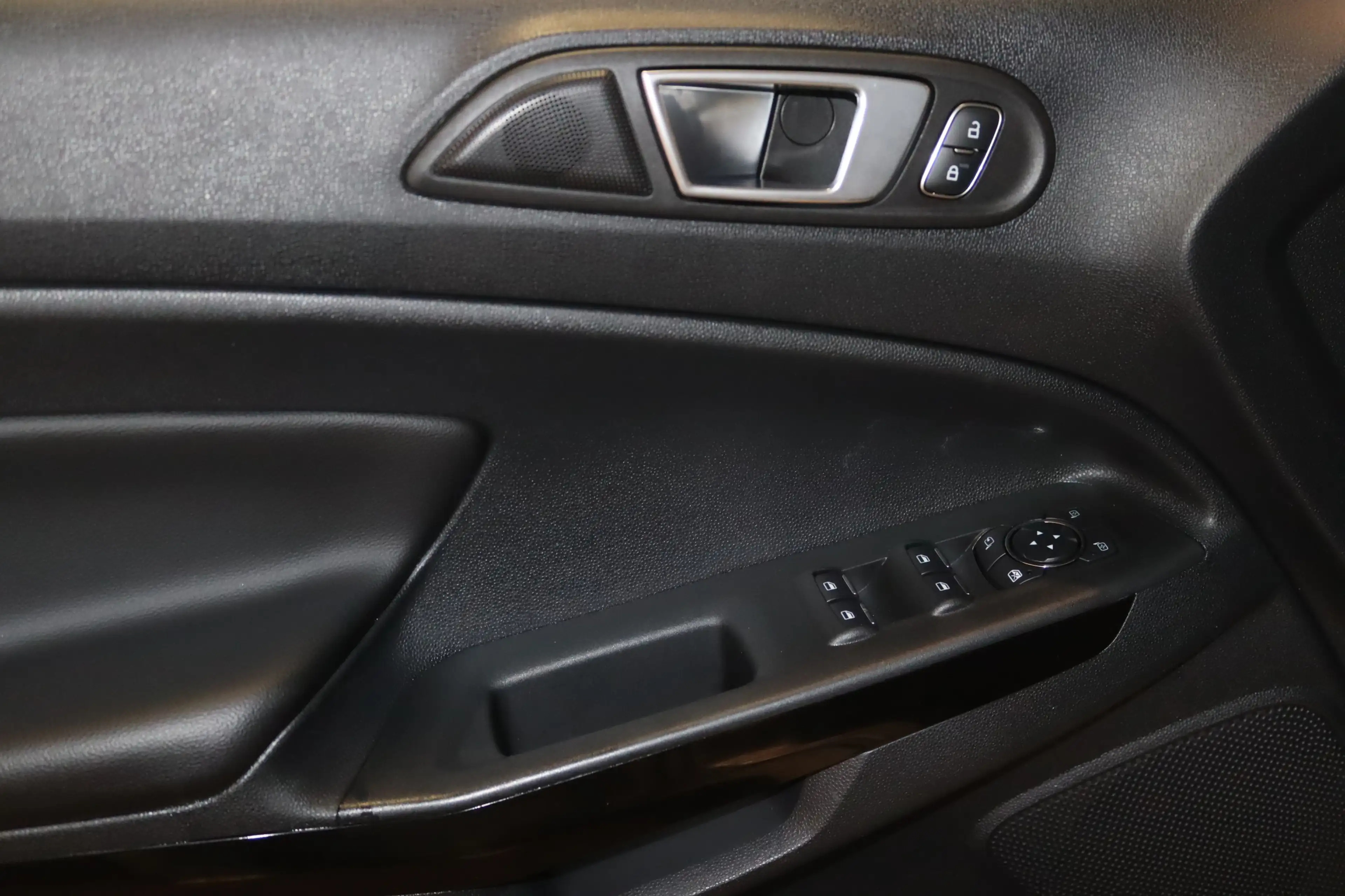 Ford EcoSport ST-Line Aut.-NAV-TOTW.-SHZ-PDC-TEMP.- — photo 10