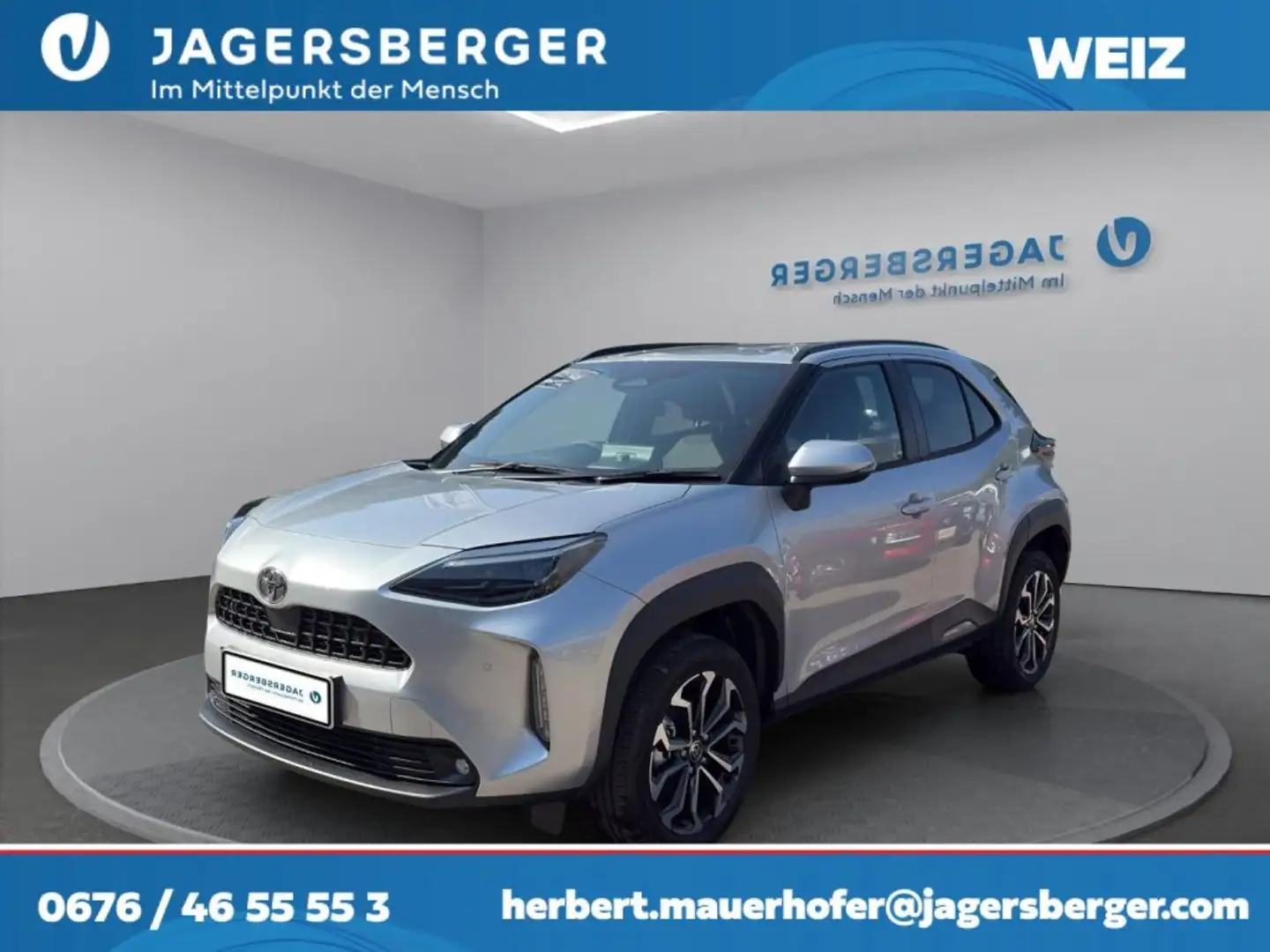 Toyota Yaris Cross 1,5 VVT-i Hybrid Active Drive Aut. Silber - 1