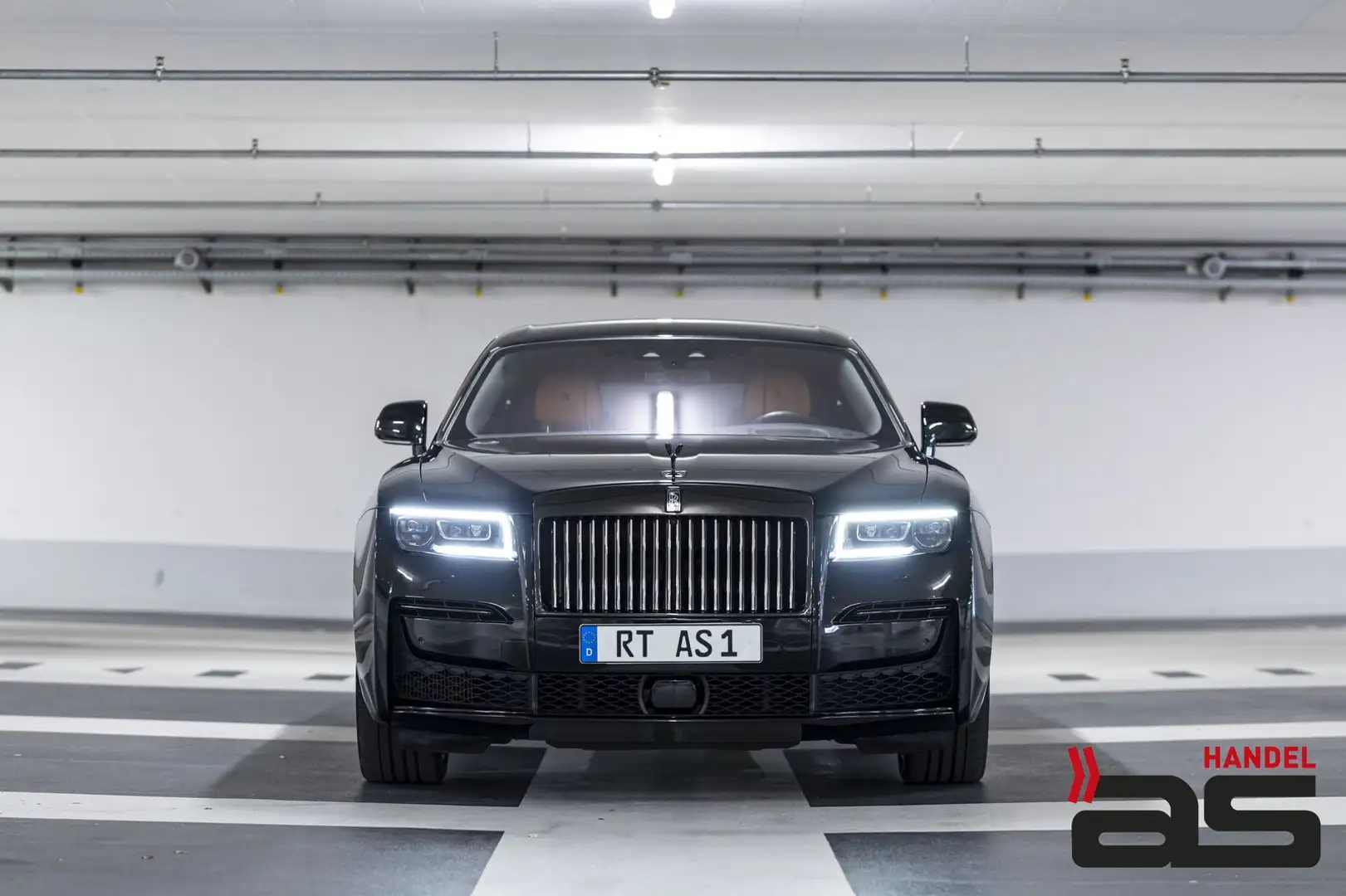 Rolls-Royce Ghost BlackBadge|StarRoof|Bespoke|TV|Table Schwarz - 2