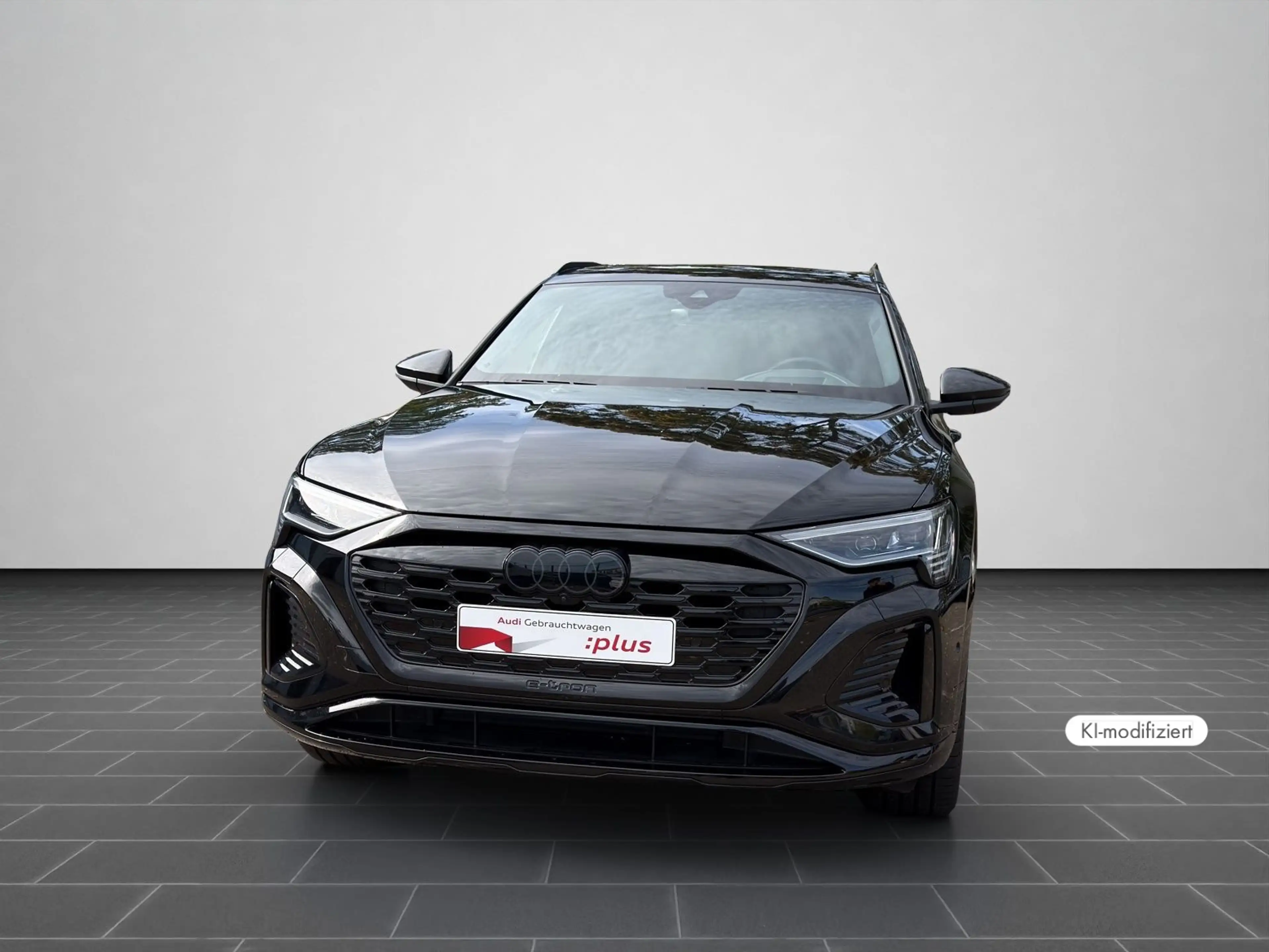 Audi Q8 e-tron 50 e-tron S line PANO AHK B& — photo 5