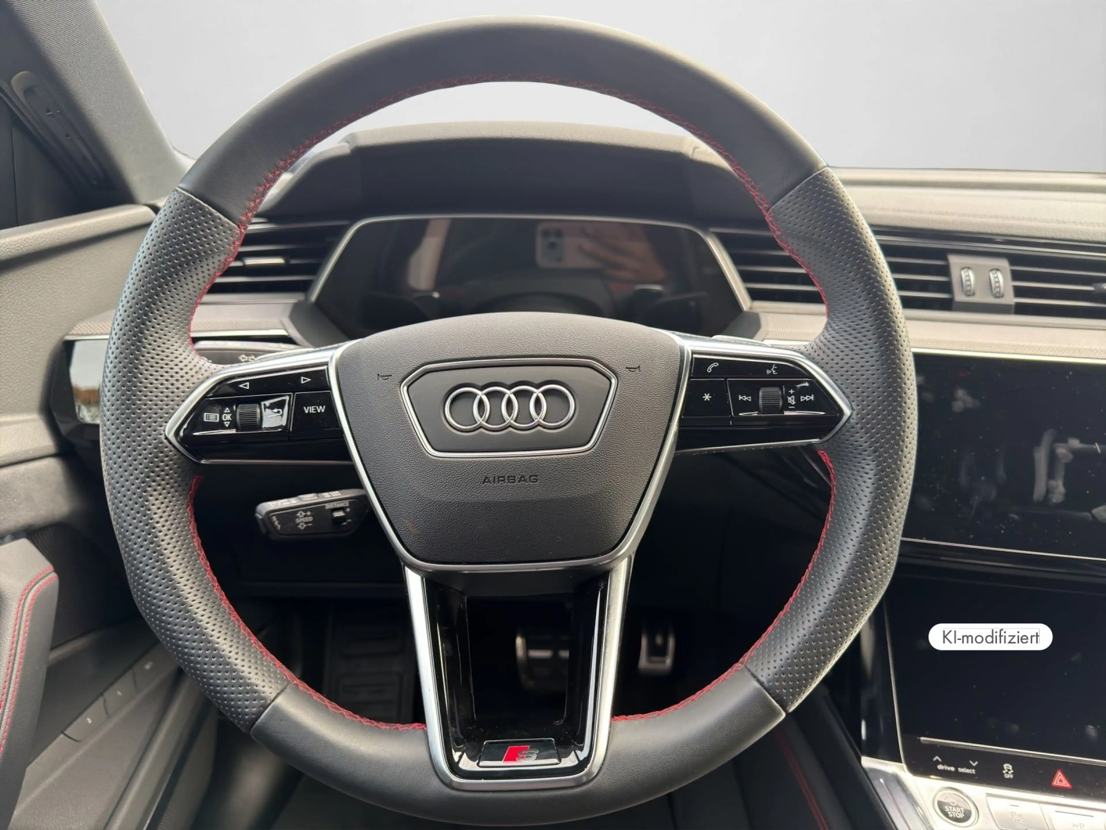 Audi Q8 e-tron 50 e-tron S line PANO AHK B& — photo 9