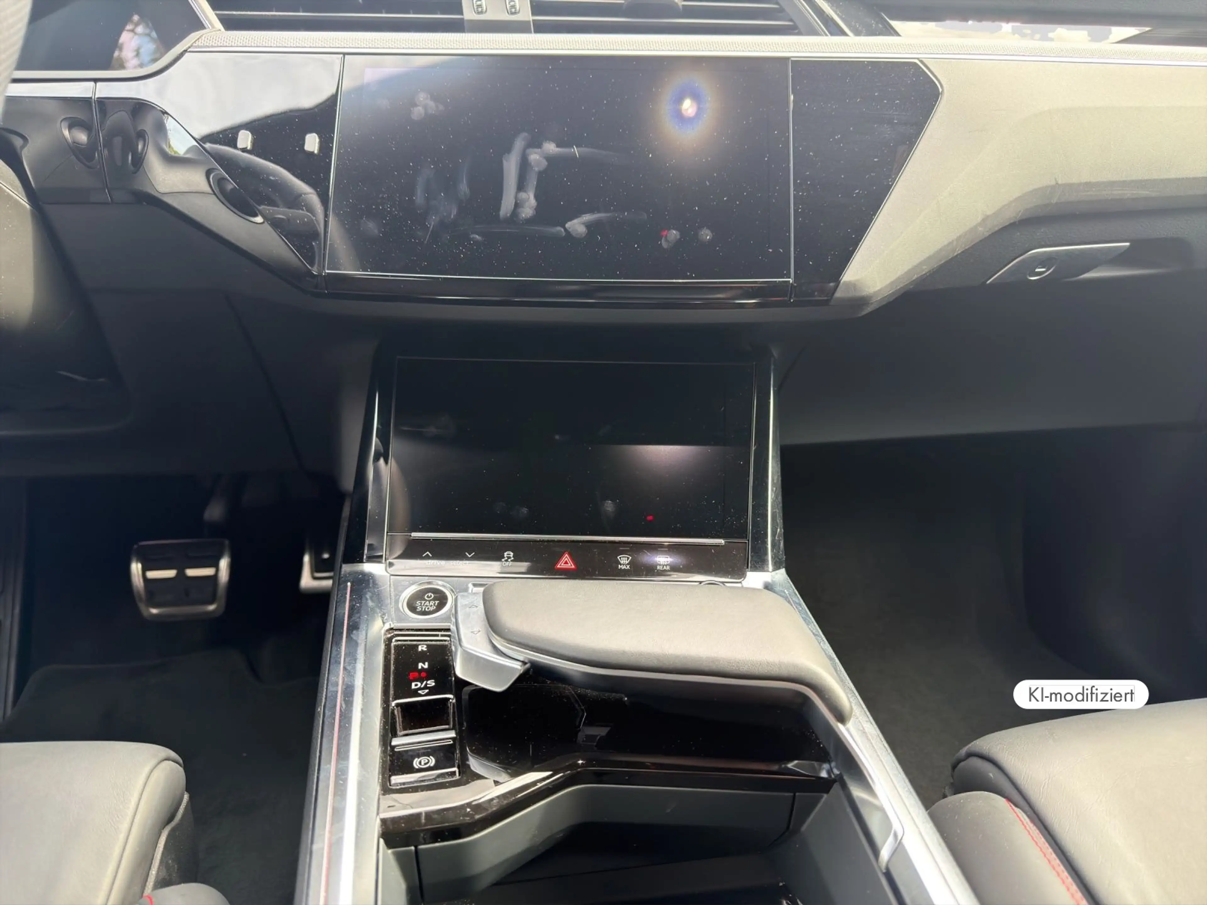 Audi Q8 e-tron 50 e-tron S line PANO AHK B& — photo 11