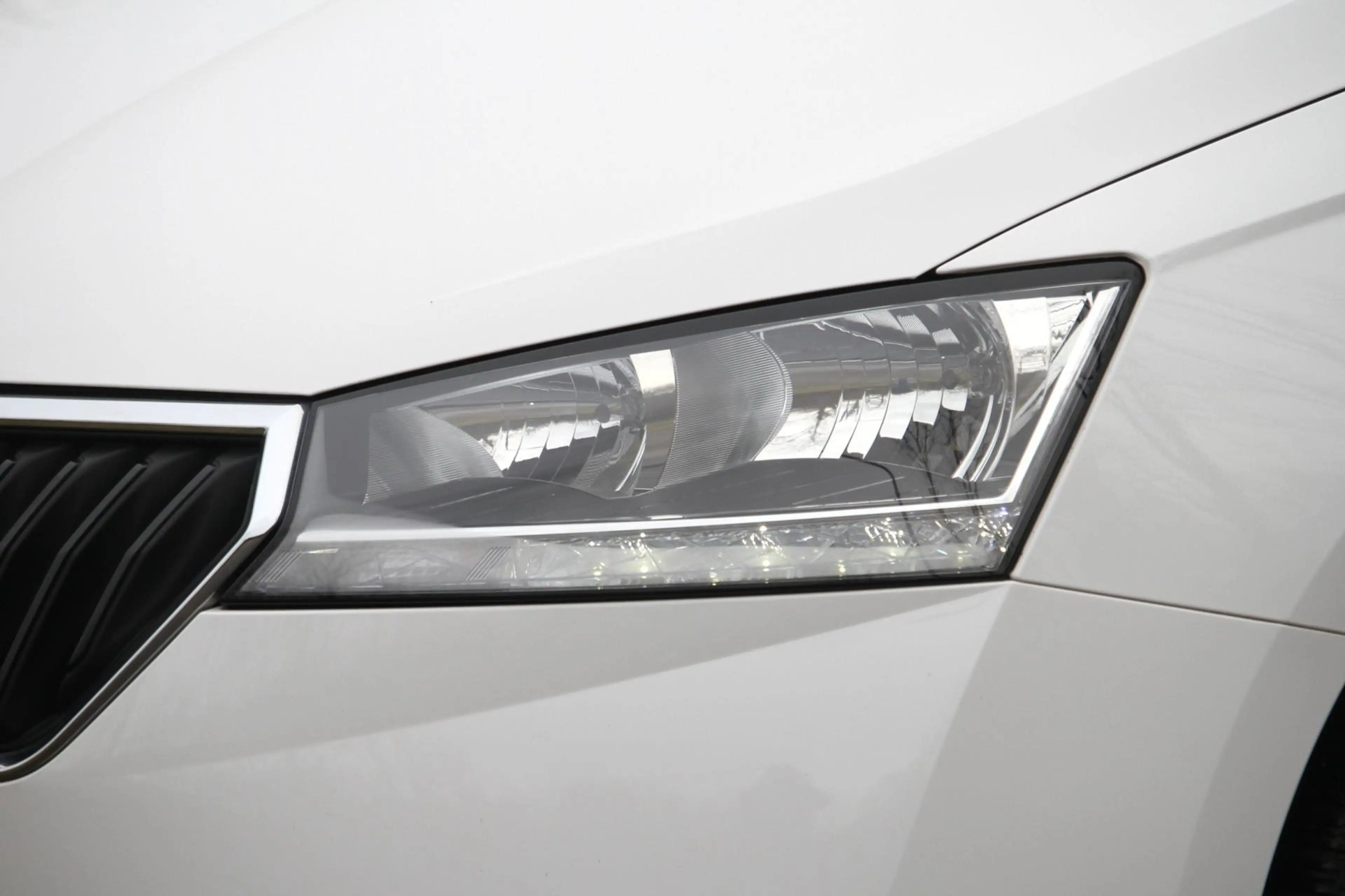 Skoda Fabia Combi 1.0 TSI Business Edition Apple-Carplay en An — photo 13