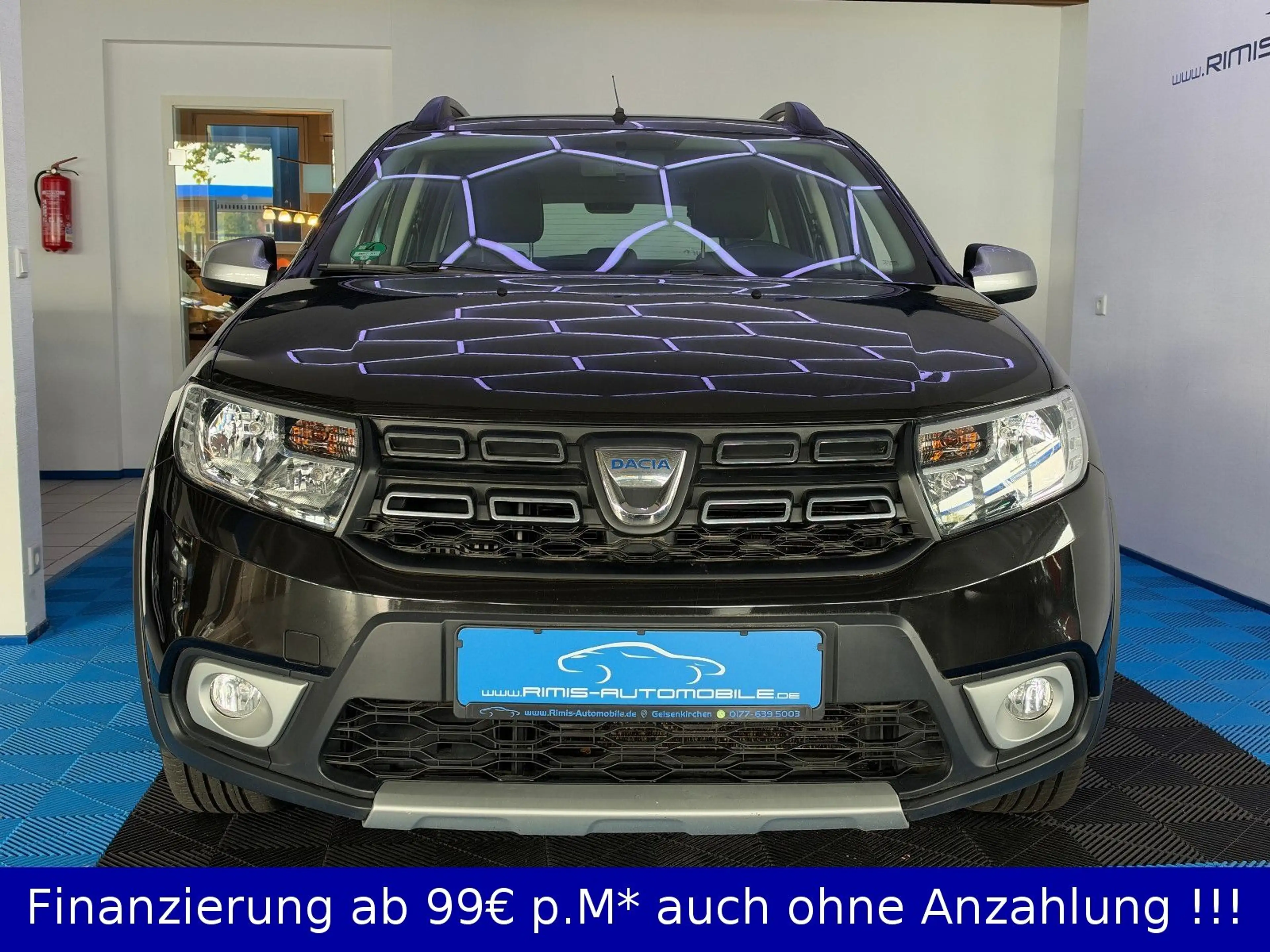 Dacia Logan MCV II Kombi Stepway Automatik Celebration — photo 4