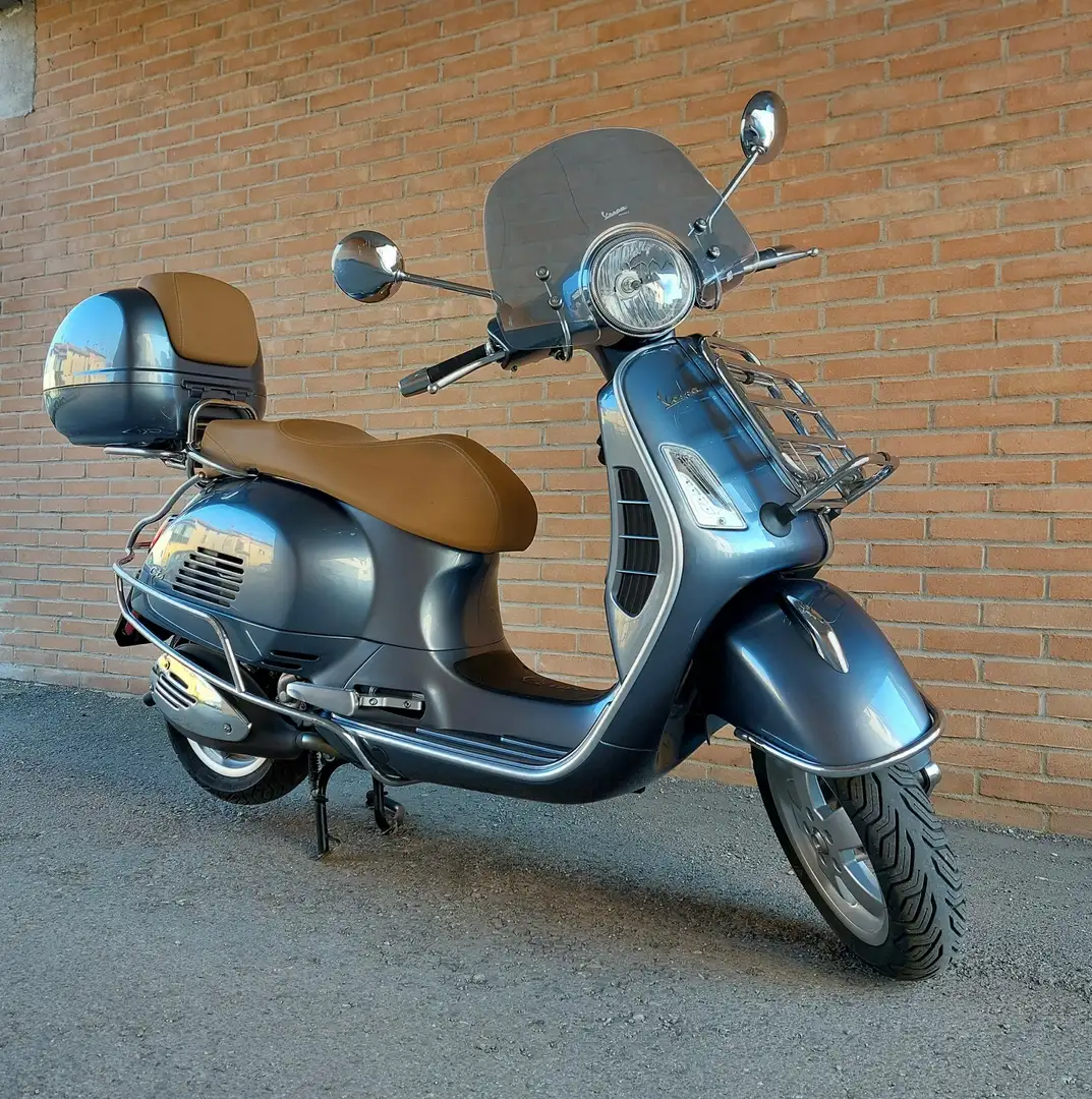 Vespa GTS Super 300 abs touring Kék - 1