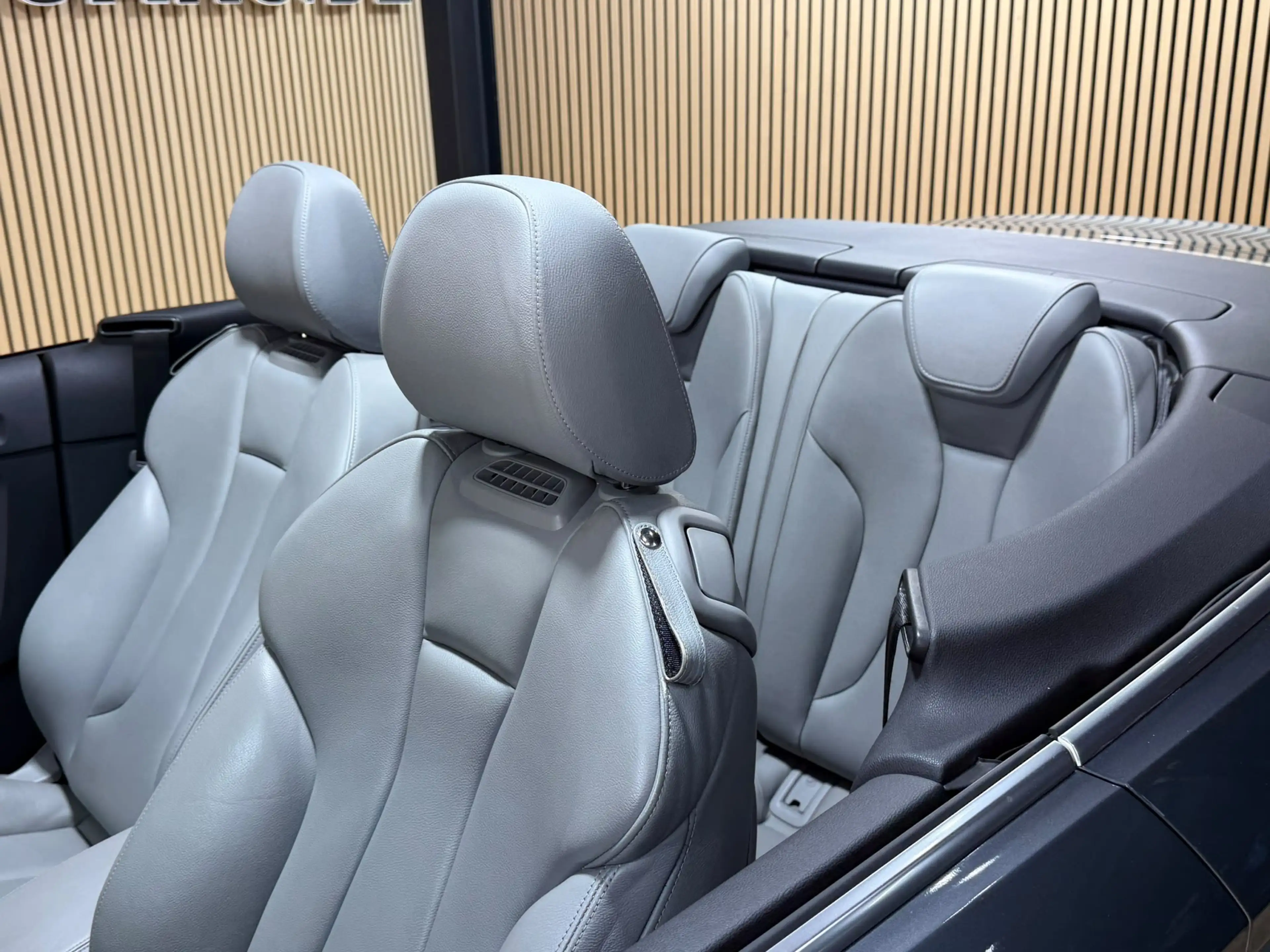 Audi A3 Cabriolet 2.0TDI * S LINE - COCKPIT - S TRONIC * GARANTIE 12 MOIS * — photo 12