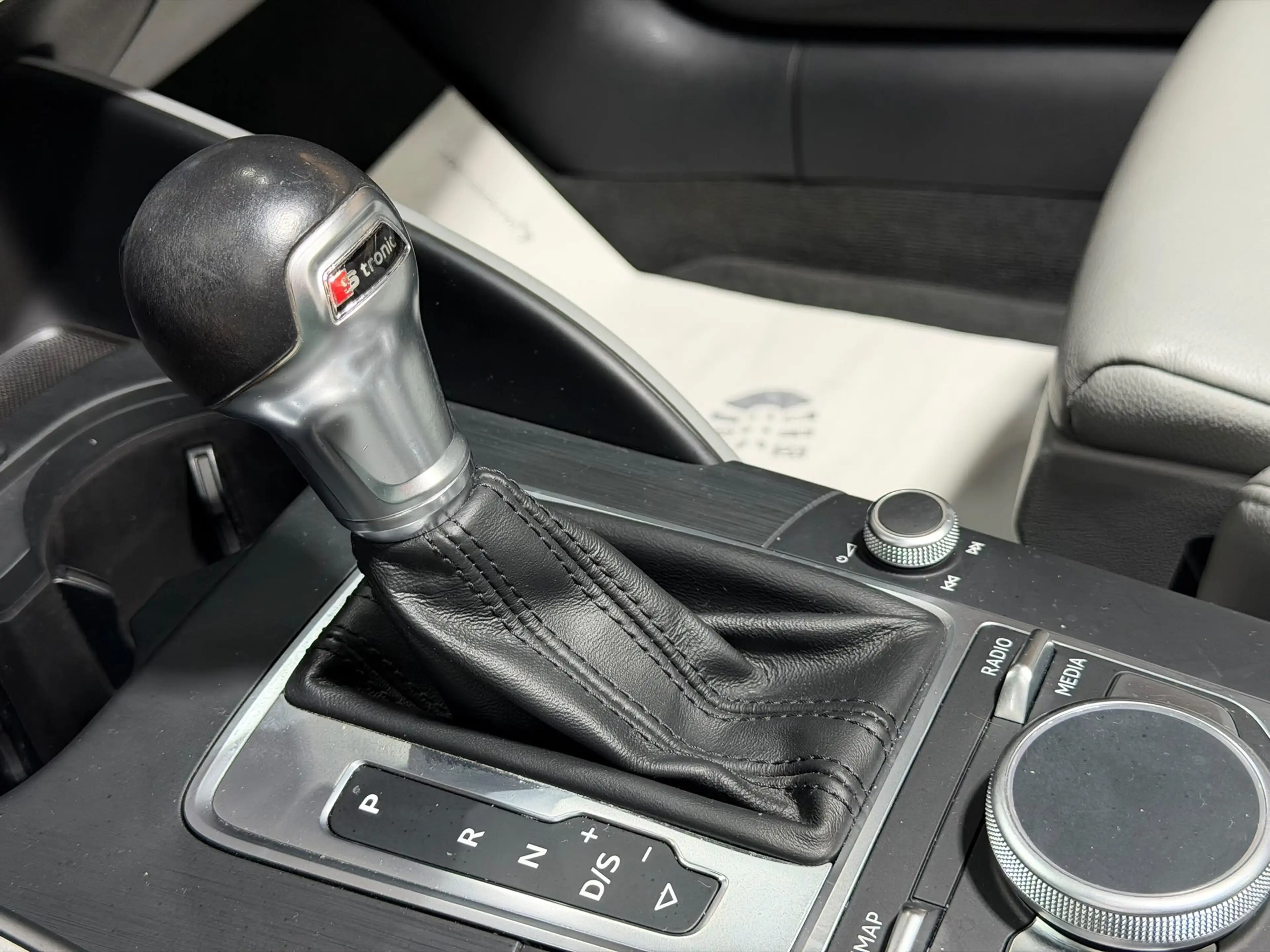 Audi A3 Cabriolet 2.0TDI * S LINE - COCKPIT - S TRONIC * GARANTIE 12 MOIS * — photo 14