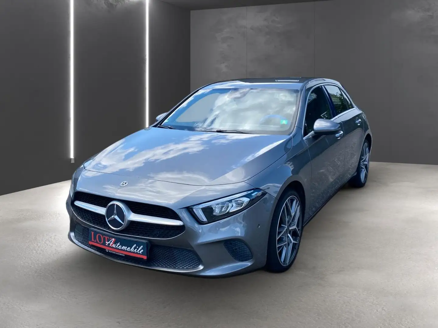 Mercedes-Benz A 200 A -Klasse A 200 Grau - 1