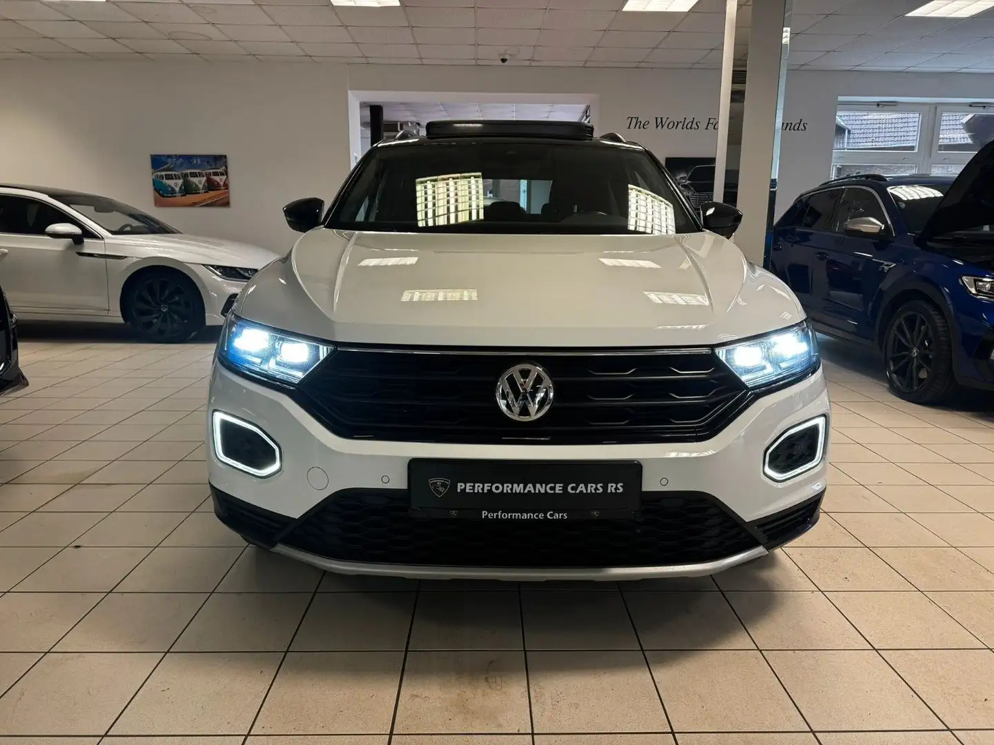 Volkswagen T-Roc Sport 4Motion Pano/LED/STHZ/ACC/AHK Weiß - 2