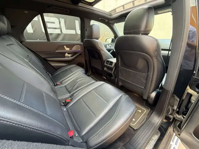 Mercedes-Benz GLE 300 GLE 300 d AMG Line 4Matic 7 Sitzer Ansicht 28
