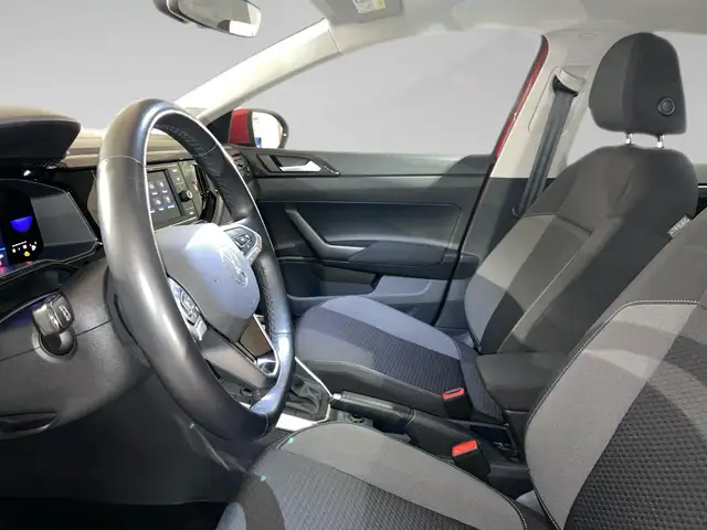 Volkswagen Taigo view 4
