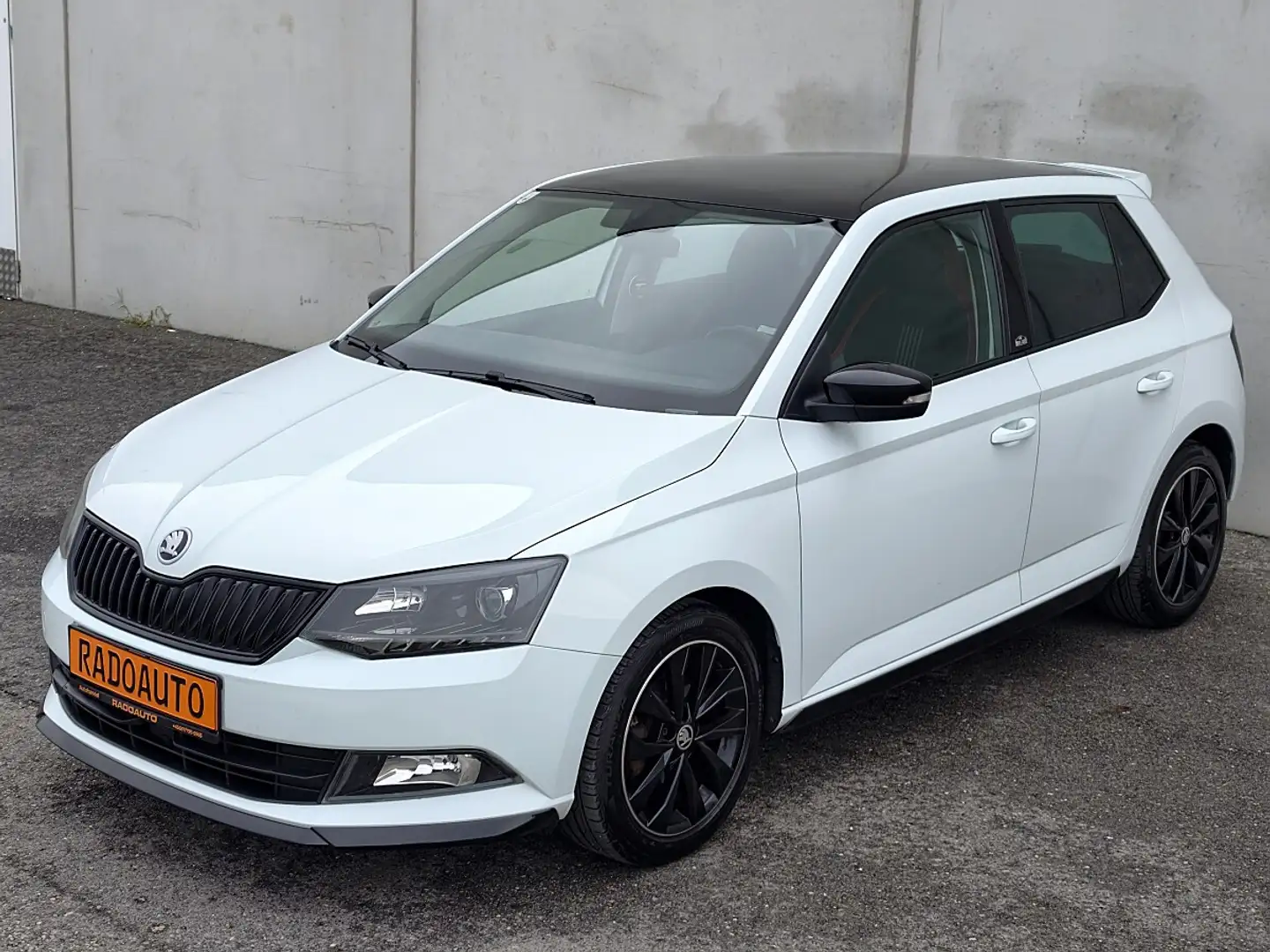 Skoda Fabia 1.2 TSI Monte Carlo**PANORAMA**RÜCKFAHRKAMERA**... Weiß - 1