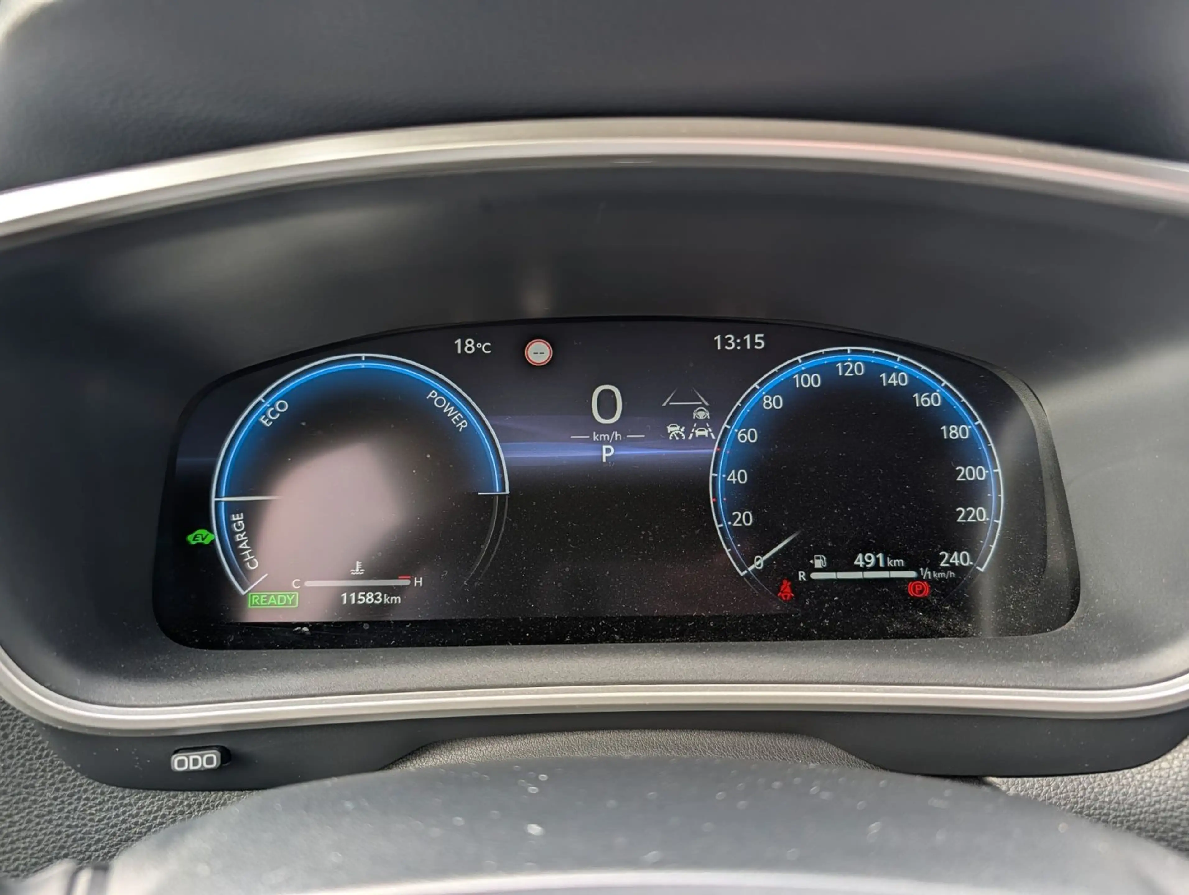 Toyota Corolla Cross 1.8-l-VVT-i Hybrid Style Facelift — photo 18