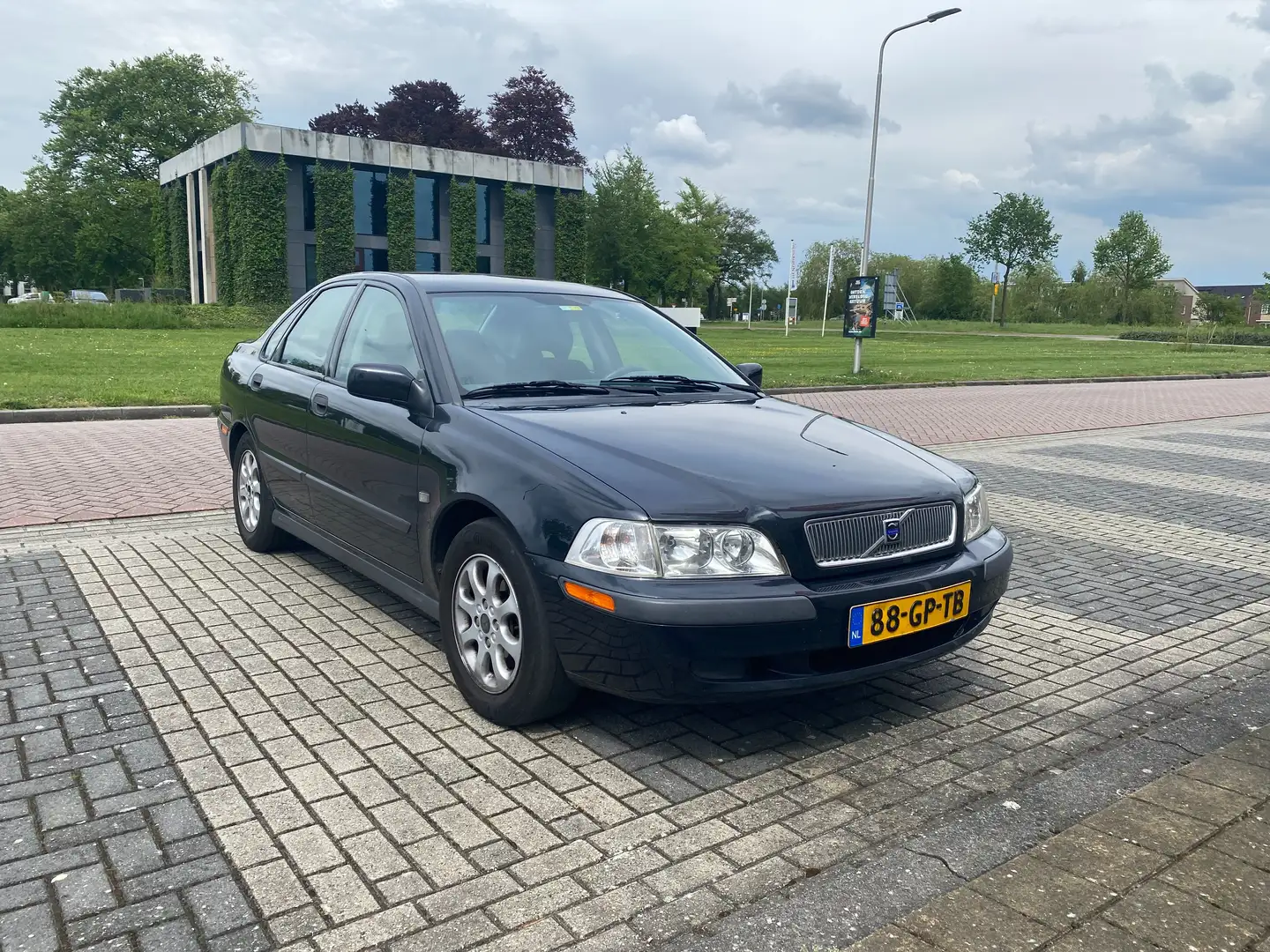 Volvo S40 S40 1.8 Europa Zwart - 1
