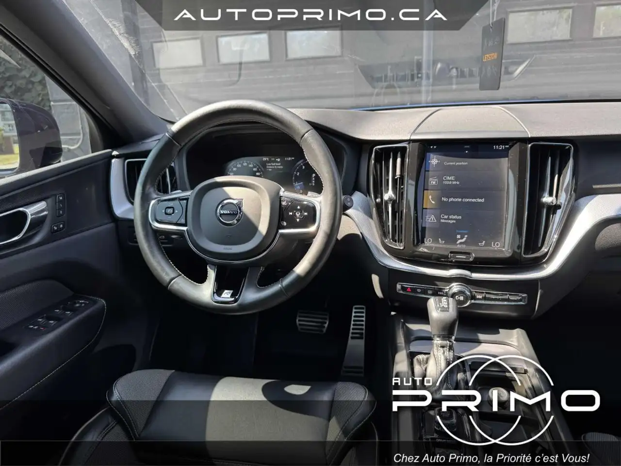 Volvo XC60 снимка Volvo XC60