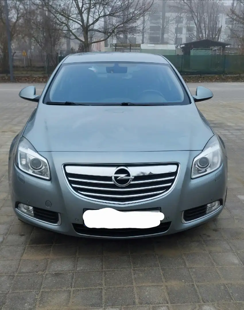 Opel Insignia 1.6 Turbo Design Edition Silber - 1