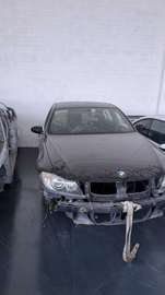 325i