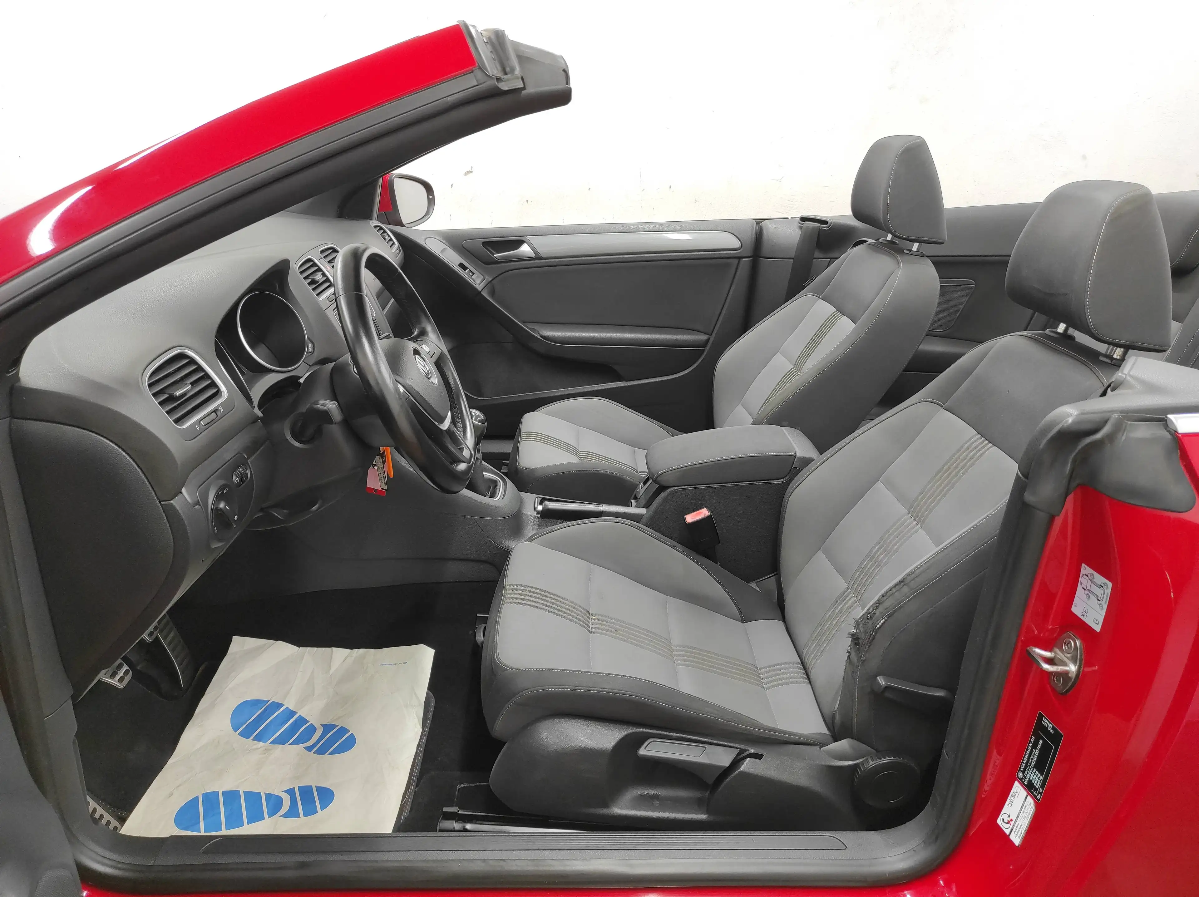 Volkswagen Golf Cabriolet 1.2 XENON NAVI KAMERA KLIMAA SHZ 6-GANG *BREMSE V+H+4XREIFEN NEU* ALLSTAR BMT — photo 9