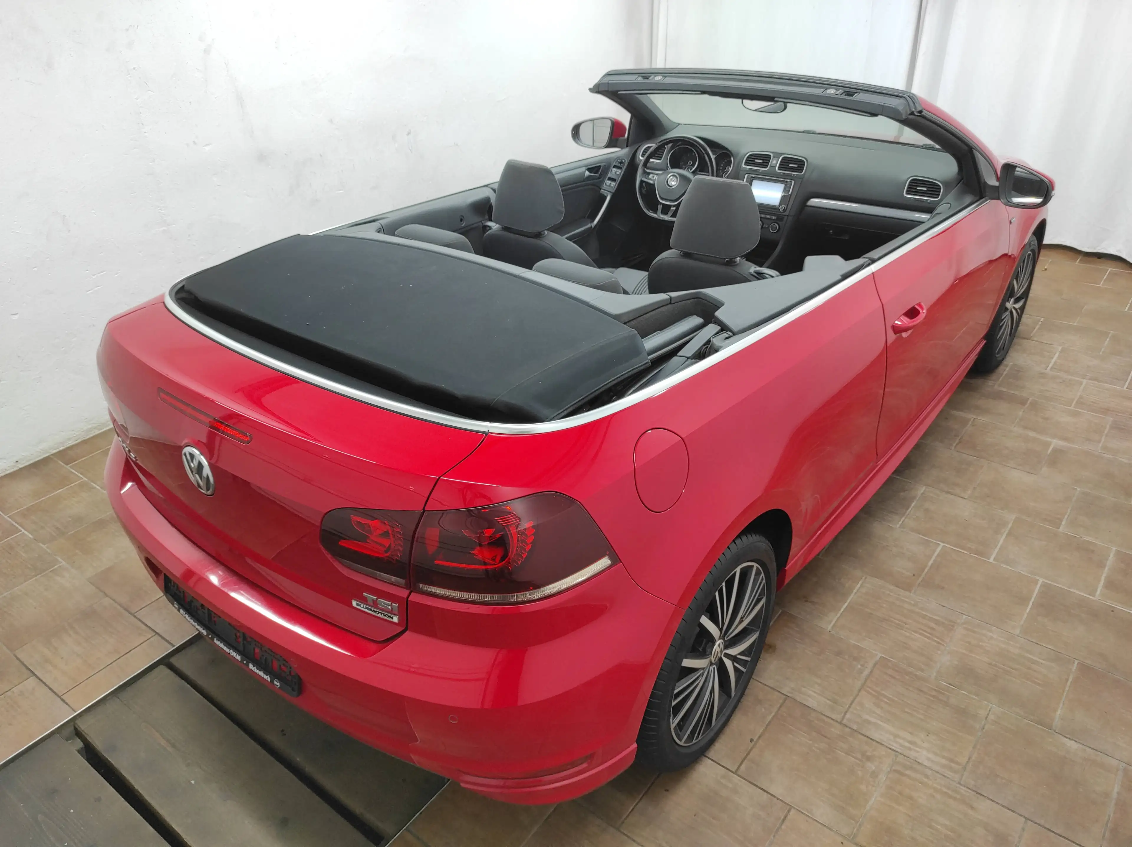 Volkswagen Golf Cabriolet 1.2 XENON NAVI KAMERA KLIMAA SHZ 6-GANG *BREMSE V+H+4XREIFEN NEU* ALLSTAR BMT — photo 7