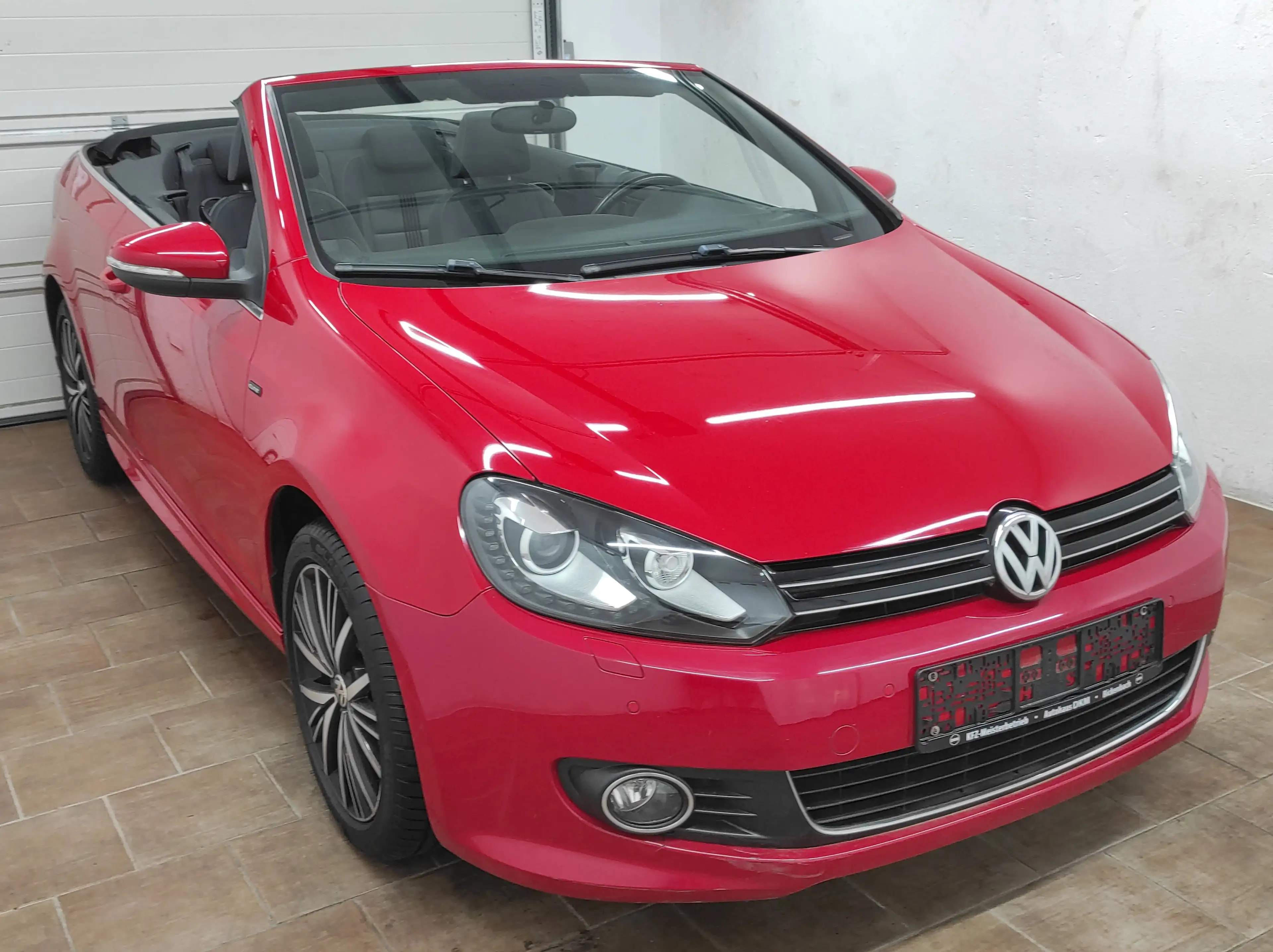Volkswagen Golf Cabriolet 1.2 XENON NAVI KAMERA KLIMAA SHZ 6-GANG *BREMSE V+H+4XREIFEN NEU* ALLSTAR BMT — photo 3