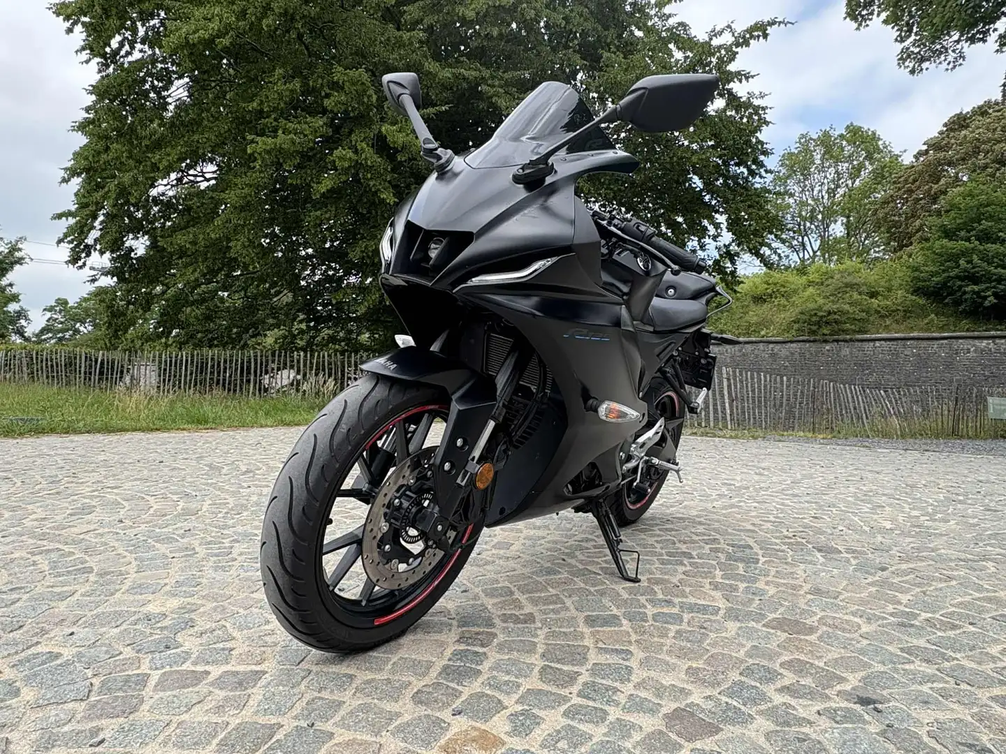 Yamaha YZF-R125 Noir - 2