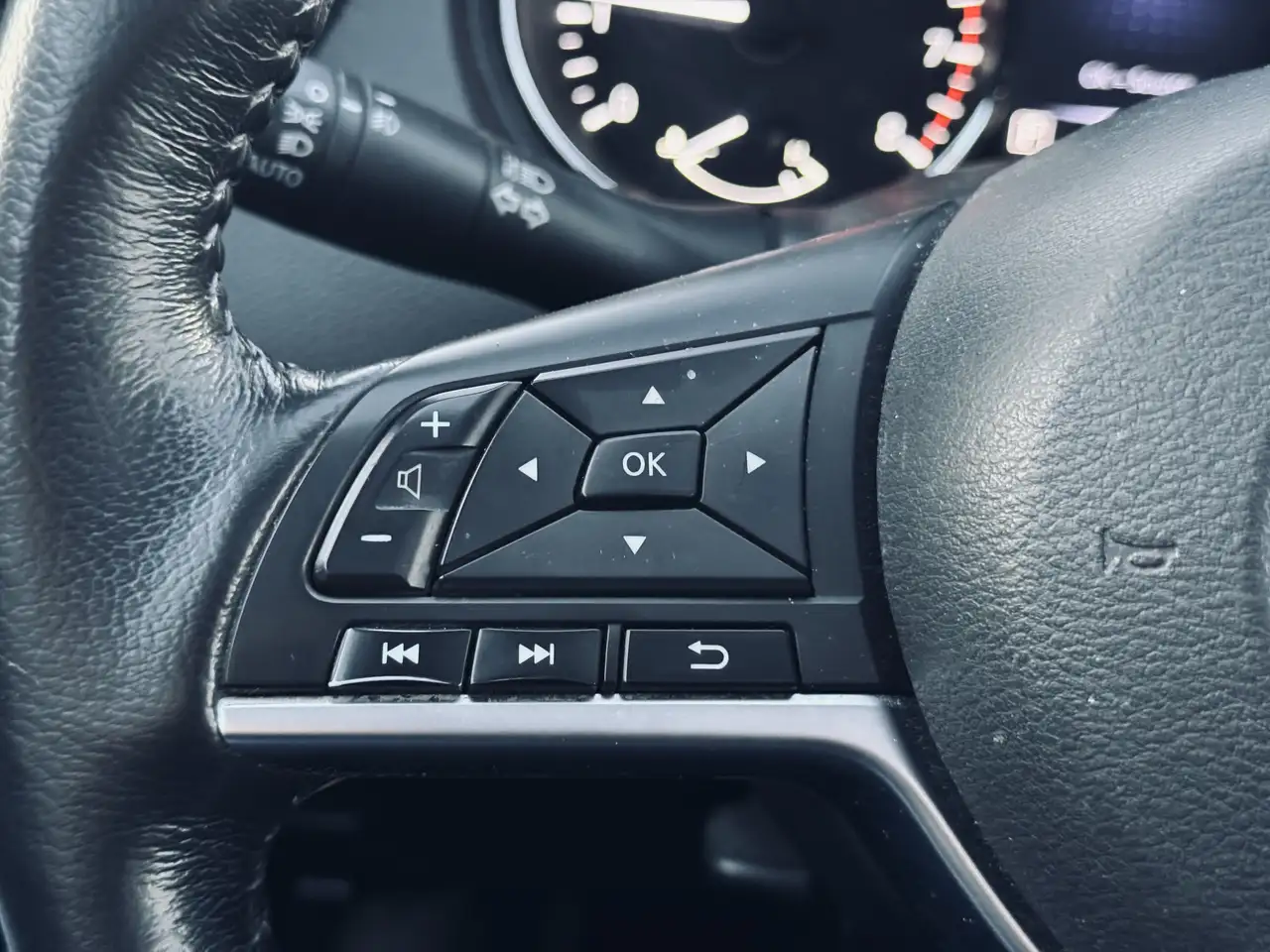 Nissan Qashqai снимка Nissan Qashqai