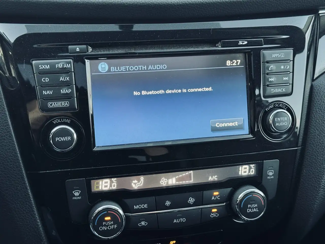 Nissan Qashqai снимка Nissan Qashqai