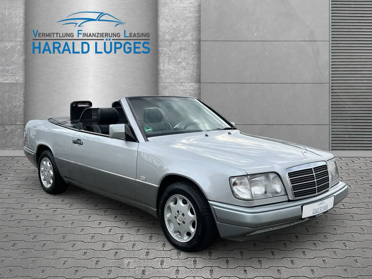 Mercedes-Benz E 200 Cabrio, 1Hand, Scheckheft, Klima, Leder, foto 3