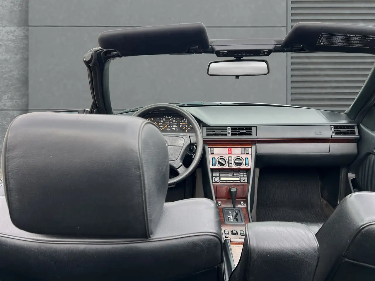 Mercedes-Benz E 200 Cabrio, 1Hand, Scheckheft, Klima, Leder, foto 11