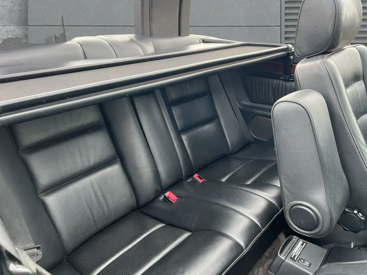 Mercedes-Benz E 200 Cabrio, 1Hand, Scheckheft, Klima, Leder, foto 9