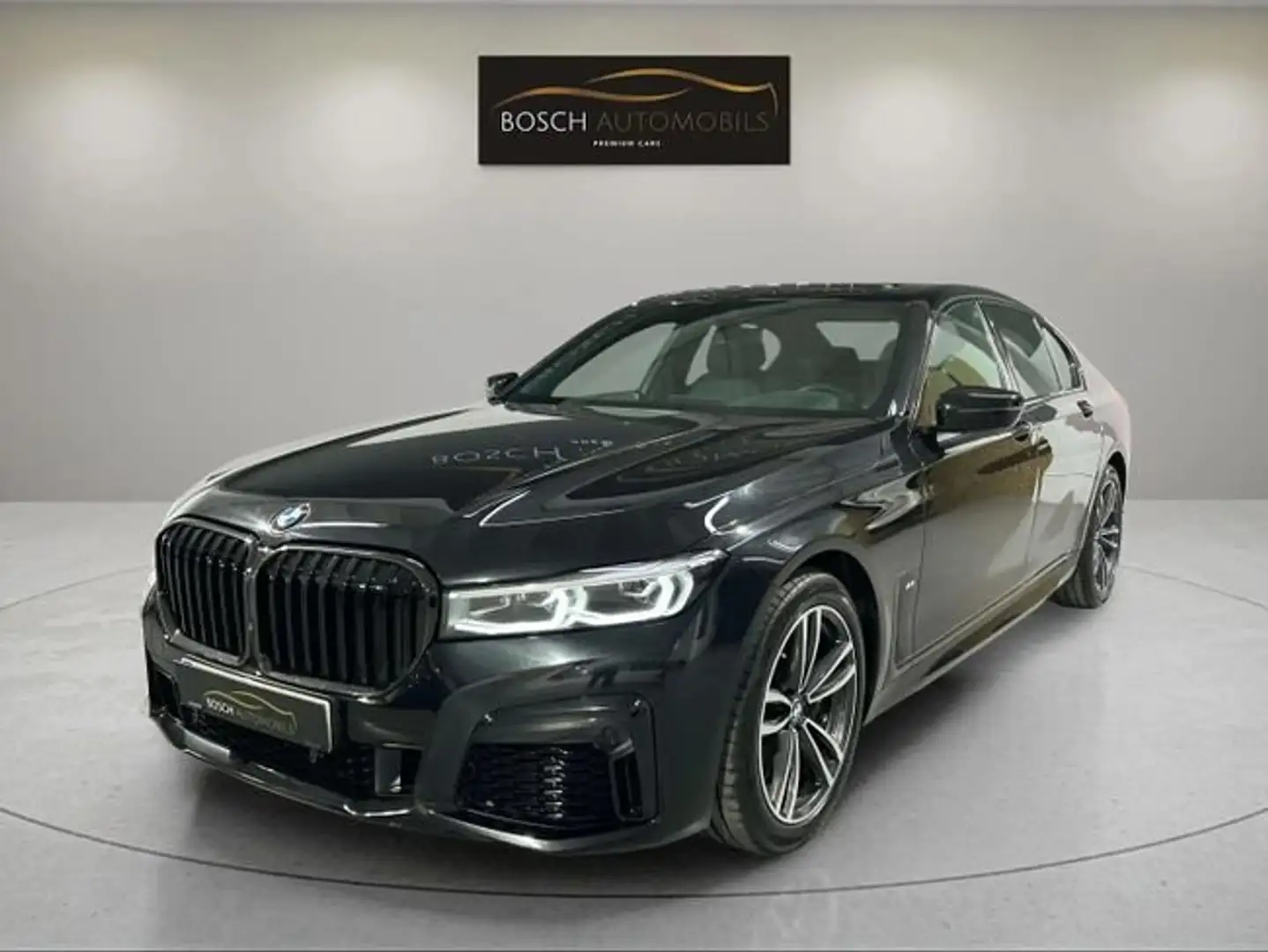 BMW 740 740d xDrive 340cv M Sport Schwarz - 1