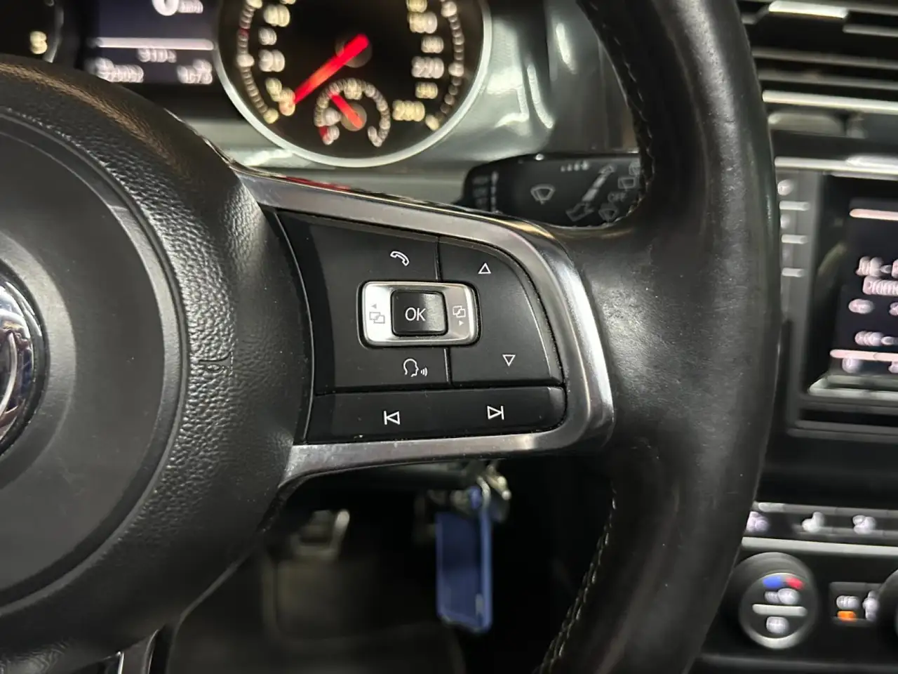 Volkswagen Golf GTD — photo 20
