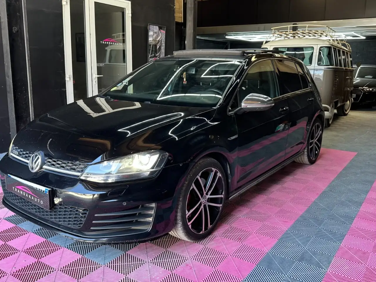 Volkswagen Golf GTD — photo 7