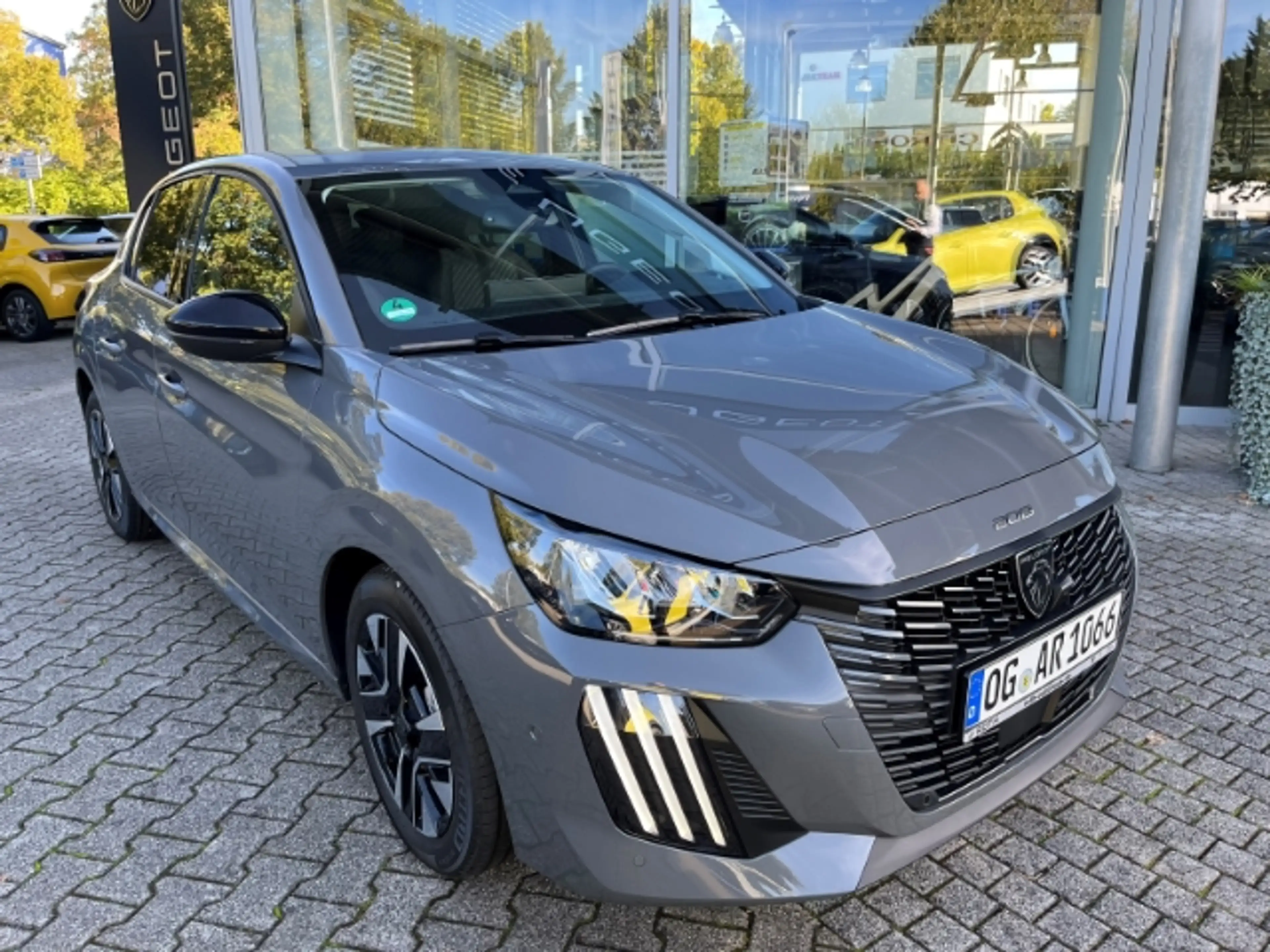 Peugeot 208 Allure Navi Klima 360 Kamera LM-Felgen — photo 3