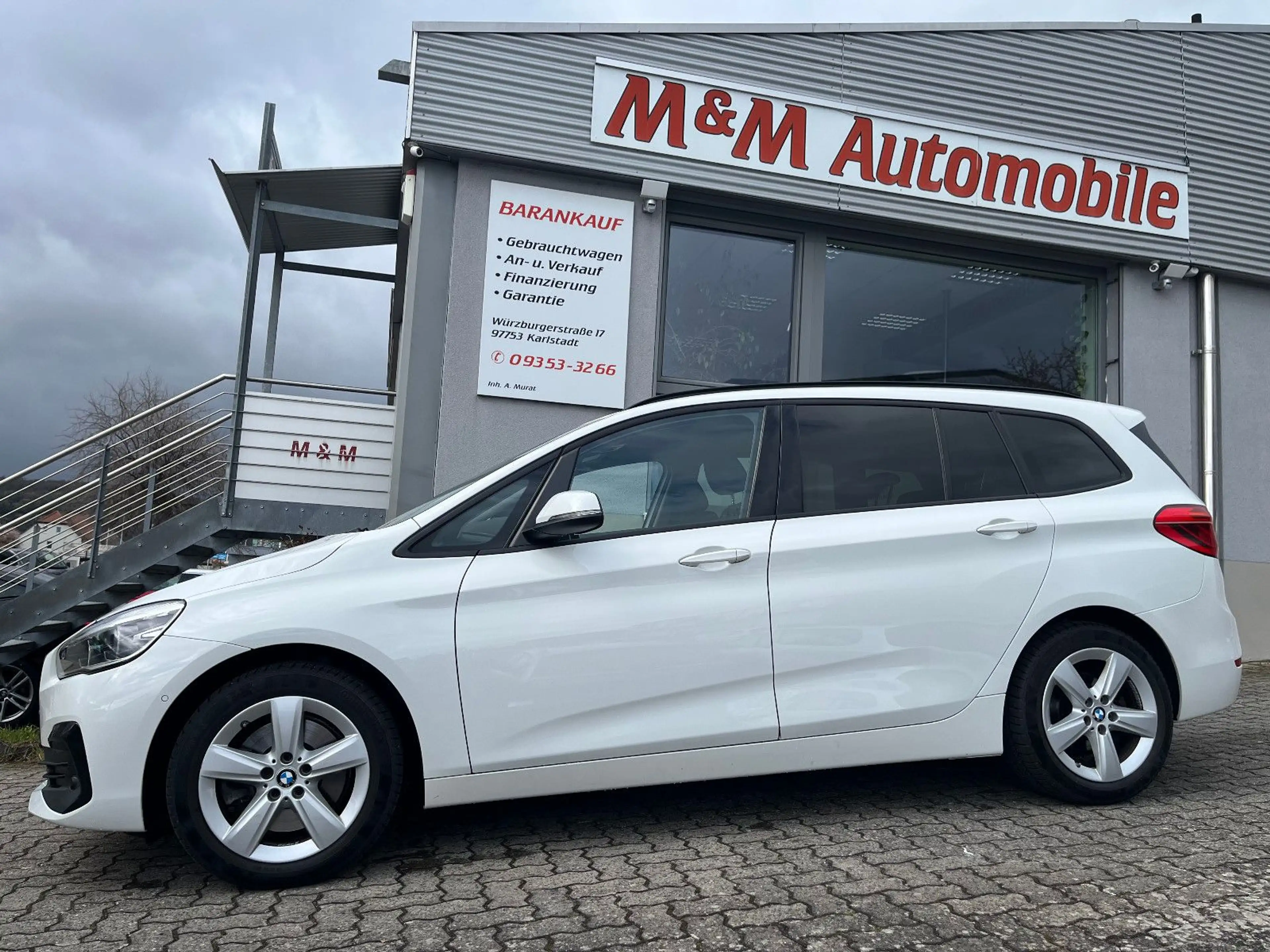 BMW 218 Aut. 7-Sitzer+NAVI+LED+PDC+SHZ